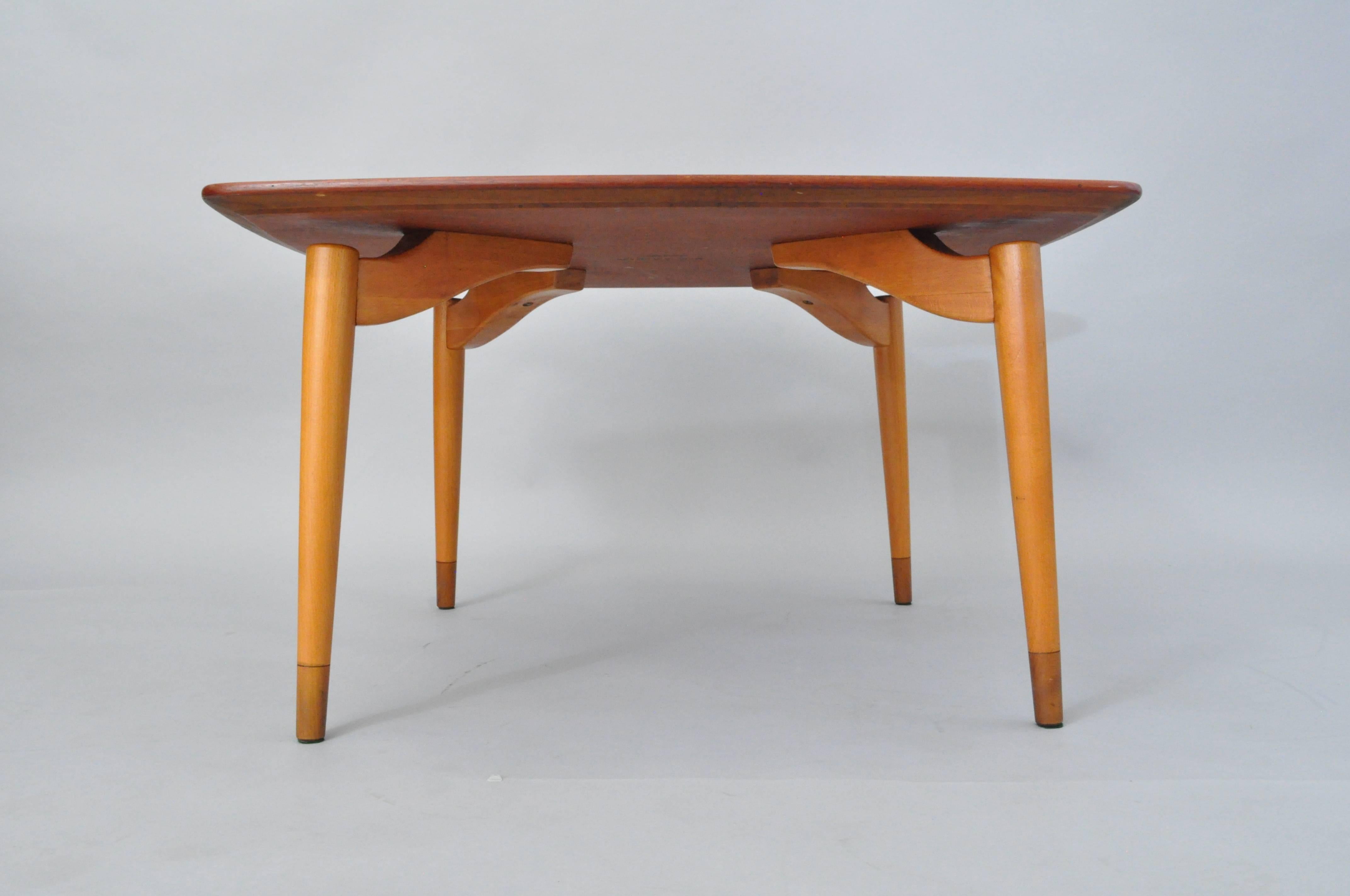 Mid-Century Danish Modern Teak Wood Grete Jalk P. Jeppesens Square Coffee Table 5