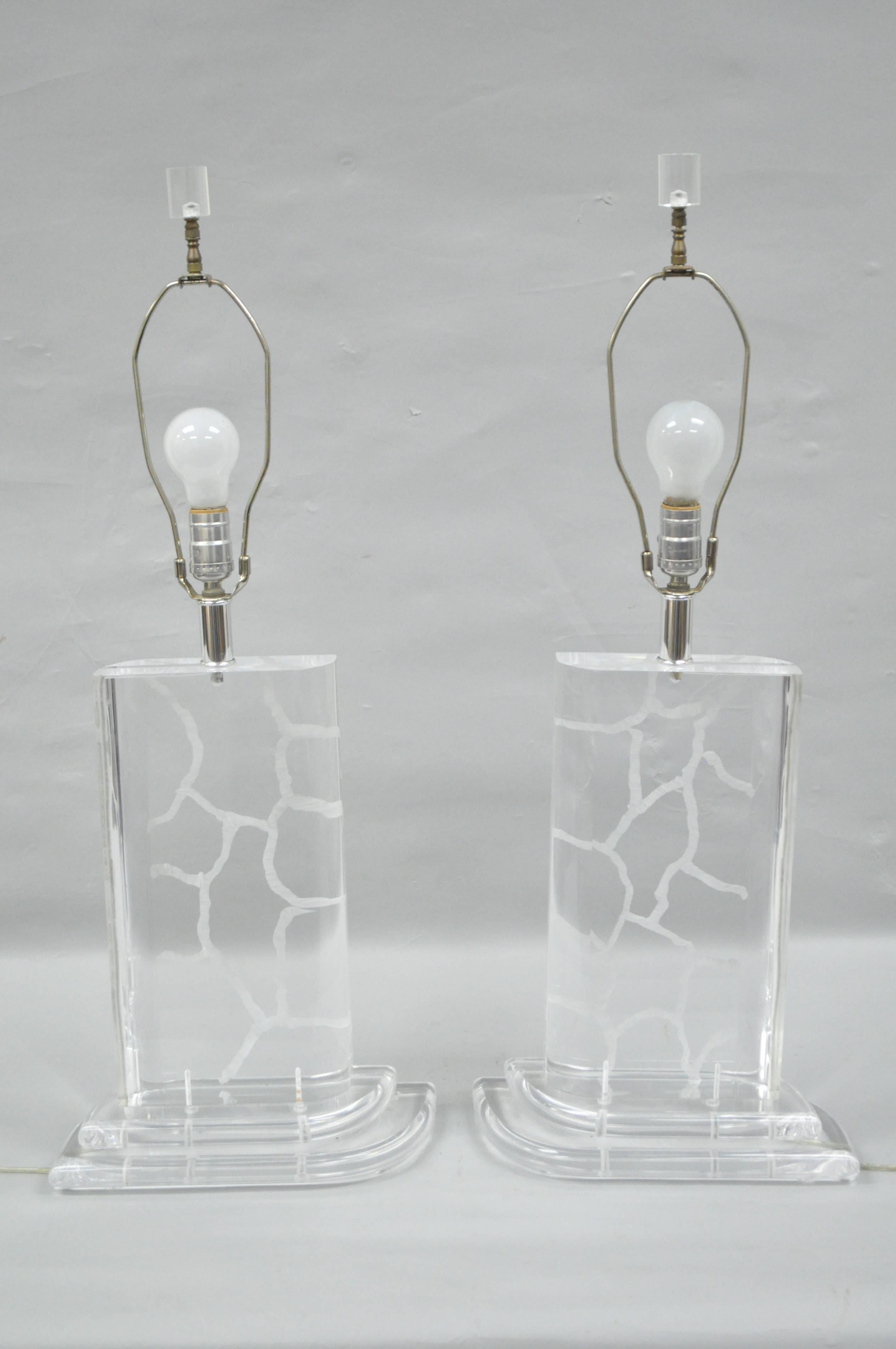 Pair of Van Teal Clear Lucite Sculptural Mid-Century Modern Vintage Table Lamps 3