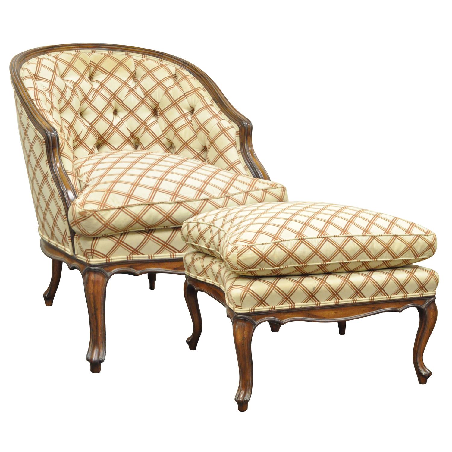 Vintage Country French Louis XV Style Barrel Back Bergere