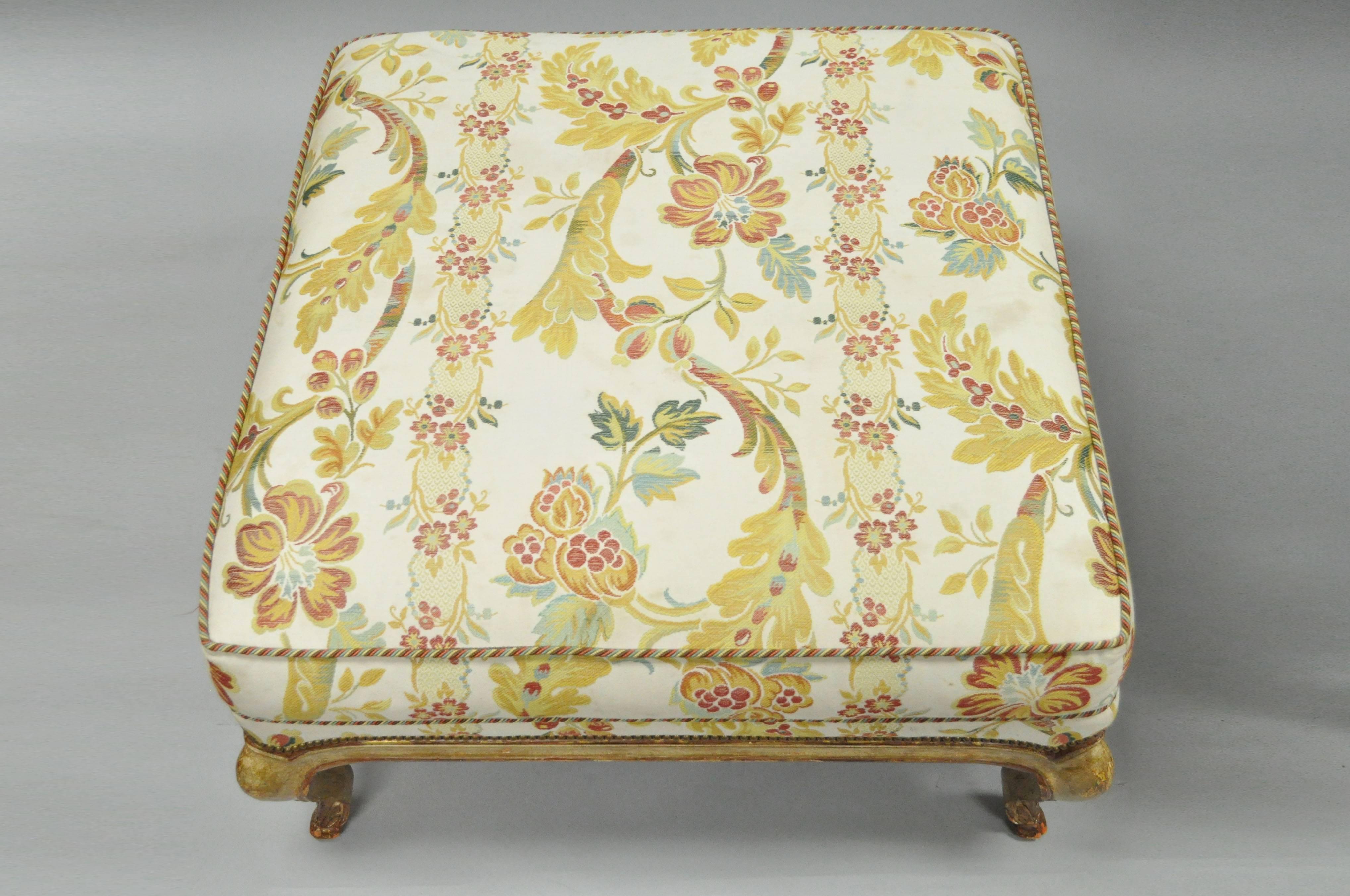 Nancy Corzine Country French Louis XV Style Bergere Lounge Chair and Ottoman In Good Condition For Sale In Philadelphia, PA