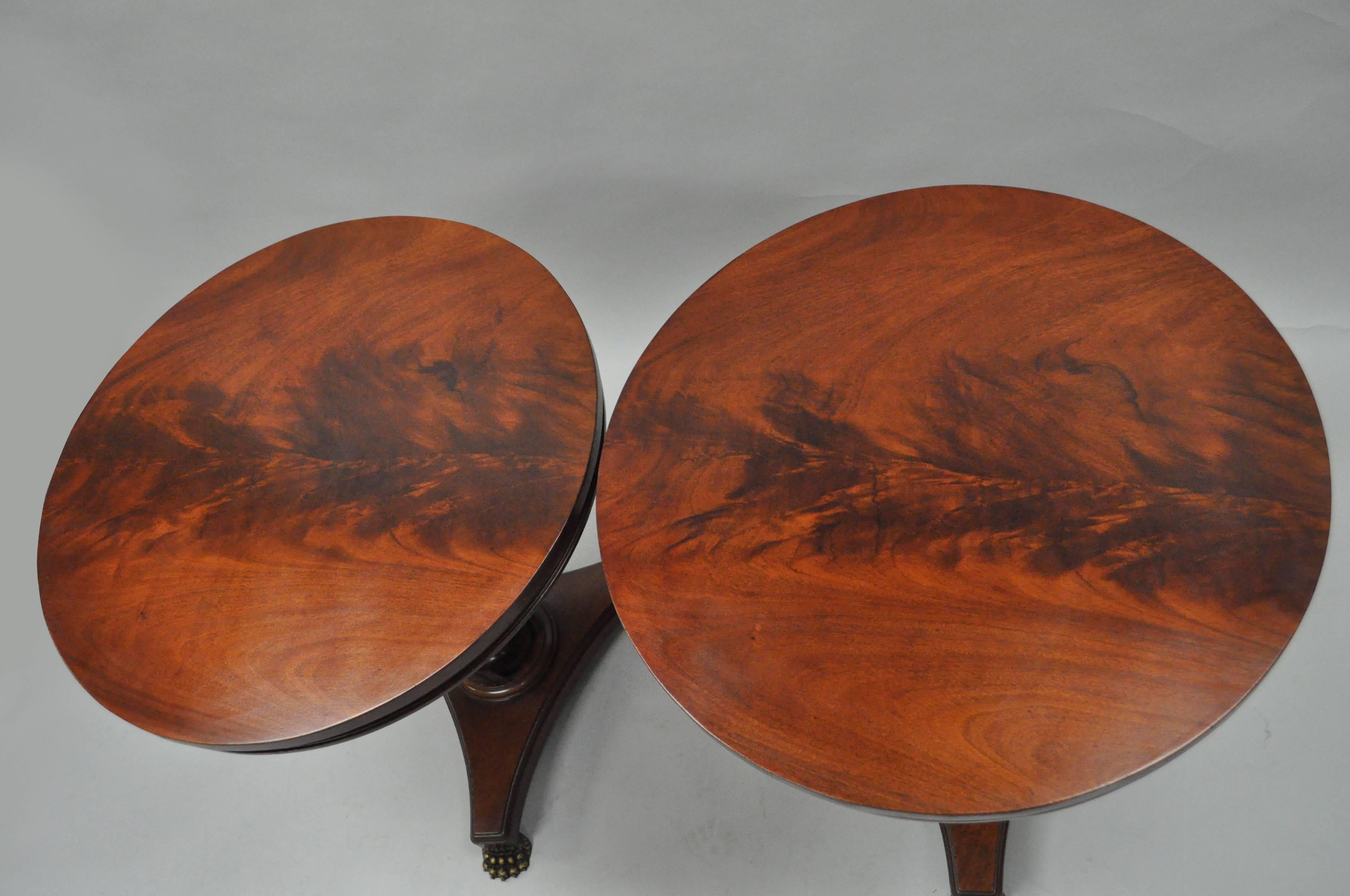 Pair of Crotch Mahogany & Brass Neoclassical Style Arrow Base Round Side Tables In Good Condition In Philadelphia, PA