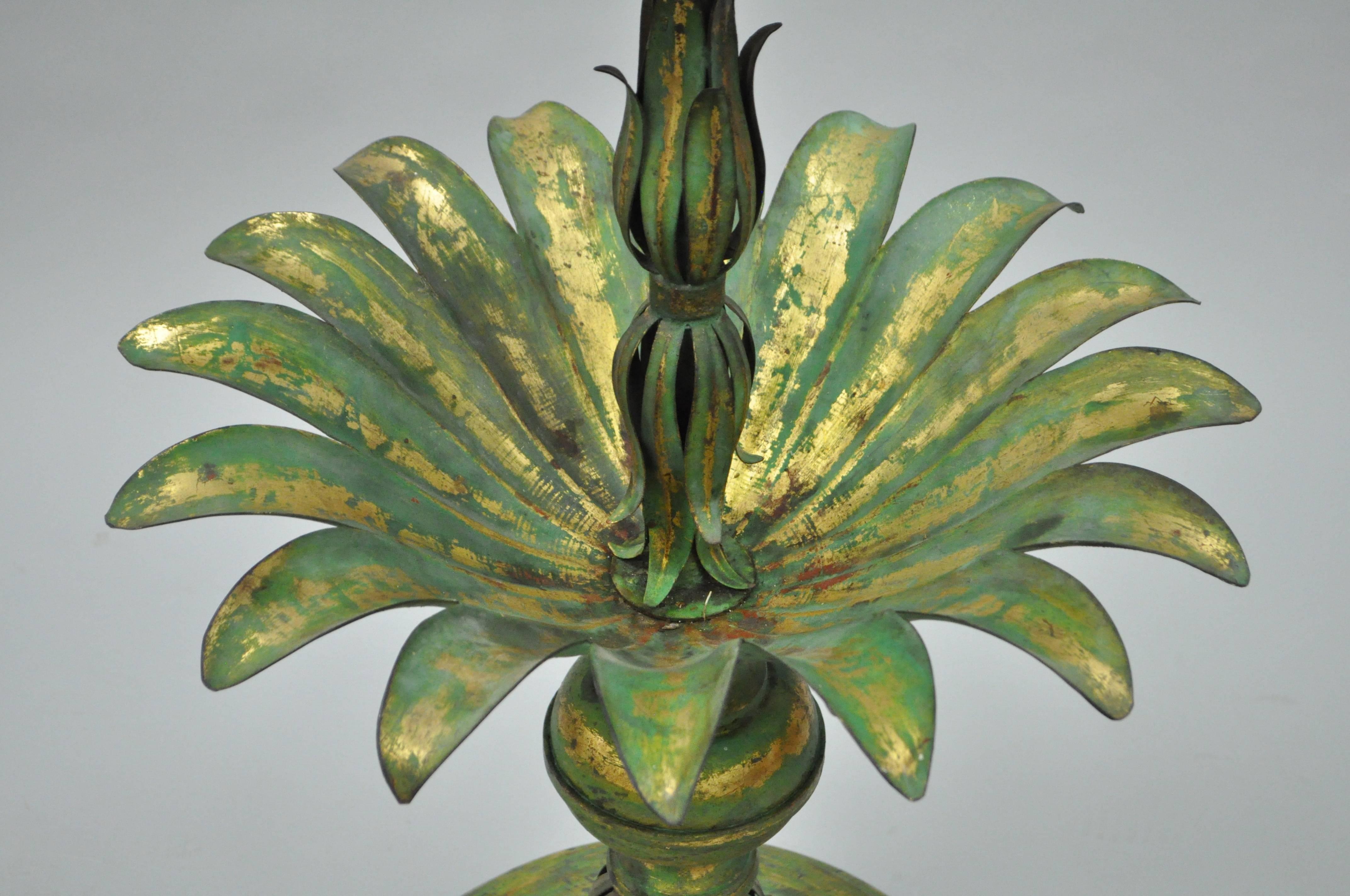Sculpture italienne de palmier en métal doré vert et or de style Hollywood Regency de 152,4 cm en vente 1