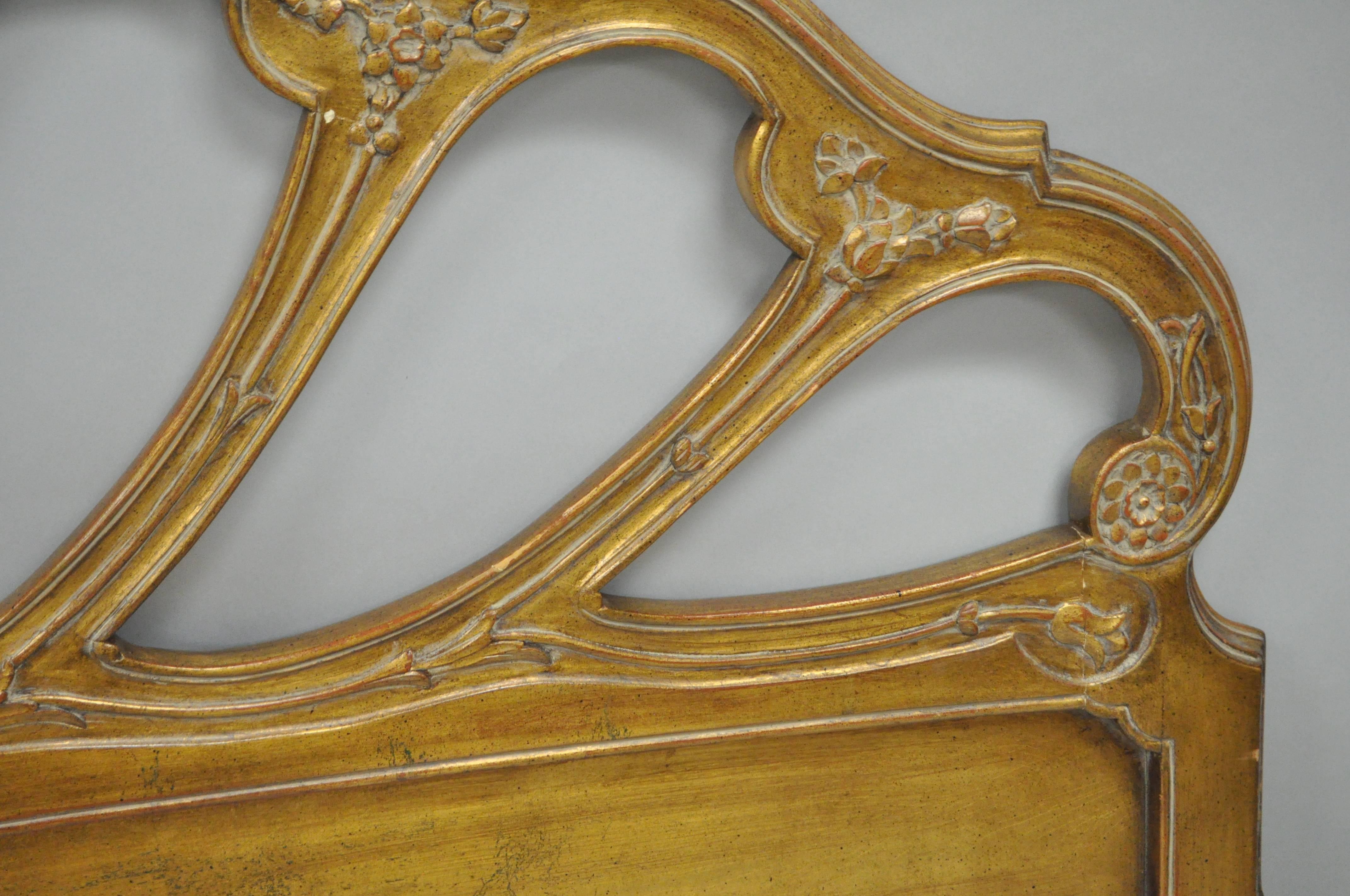 Italian Carved Gold Leaf Gilt Wood King Size Hollywood Regency Bed Headboard In Good Condition In Philadelphia, PA