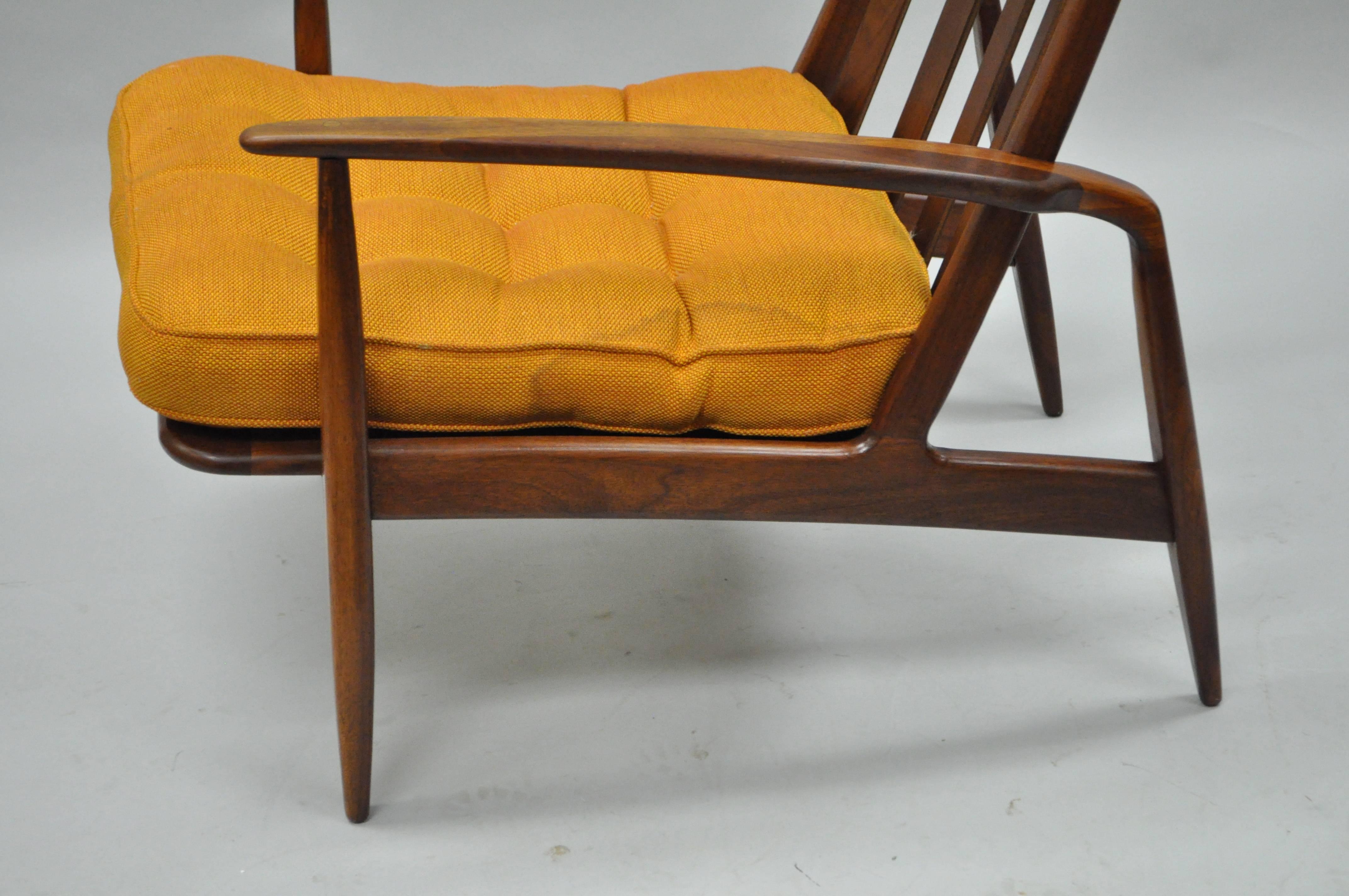 American Vintage Milo Baughman Archie Mid-Century Danish Modern Walnut Lounge Armchair