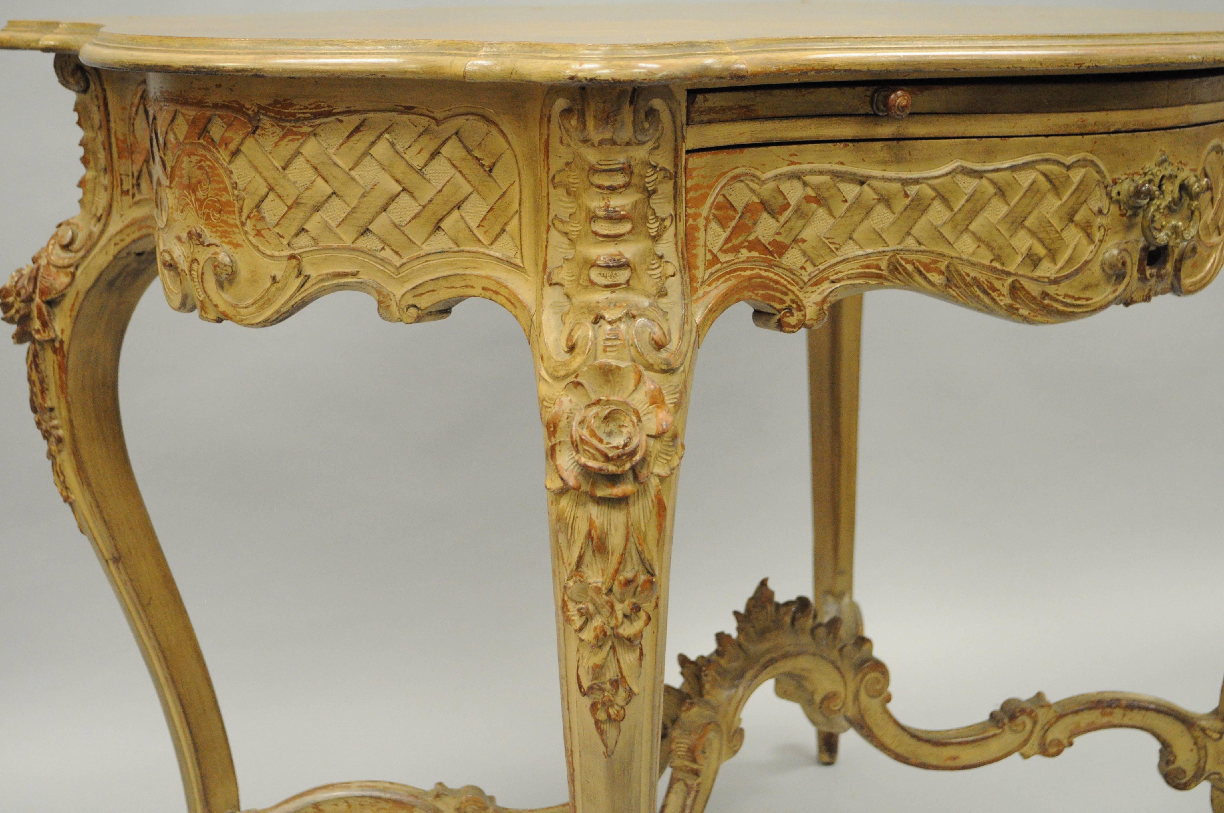 Schreibtisch/Schreibtisch für Damen im Louis-XV-Stil, Distress Paint (Louis XV.) im Angebot