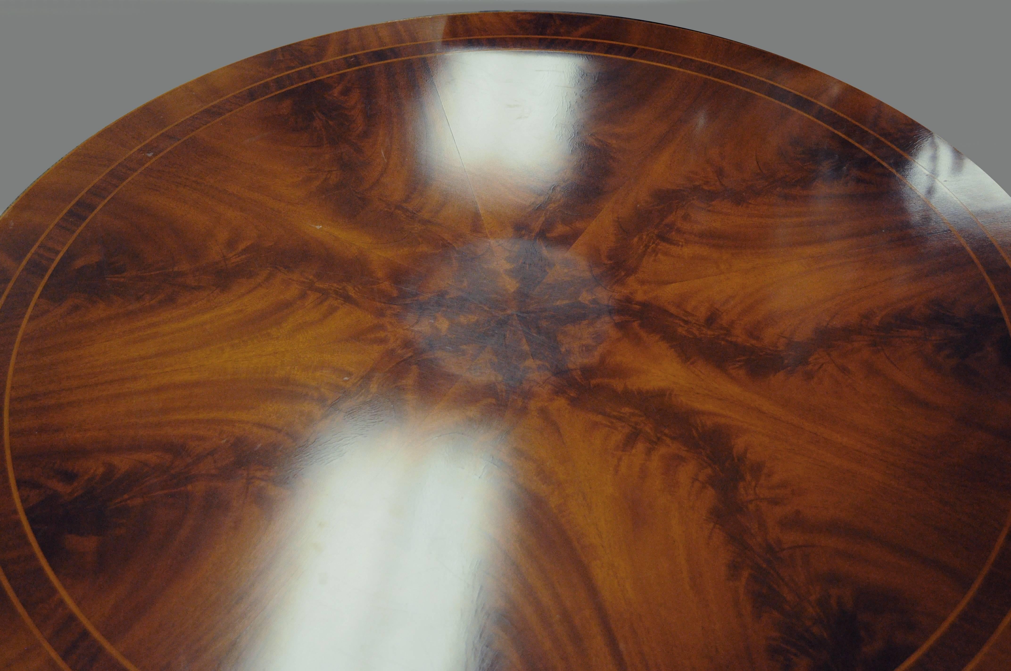 Round Mahogany Revolving Regency Style Library Drum Table Sunburst Banded Inlaid In Good Condition In Philadelphia, PA