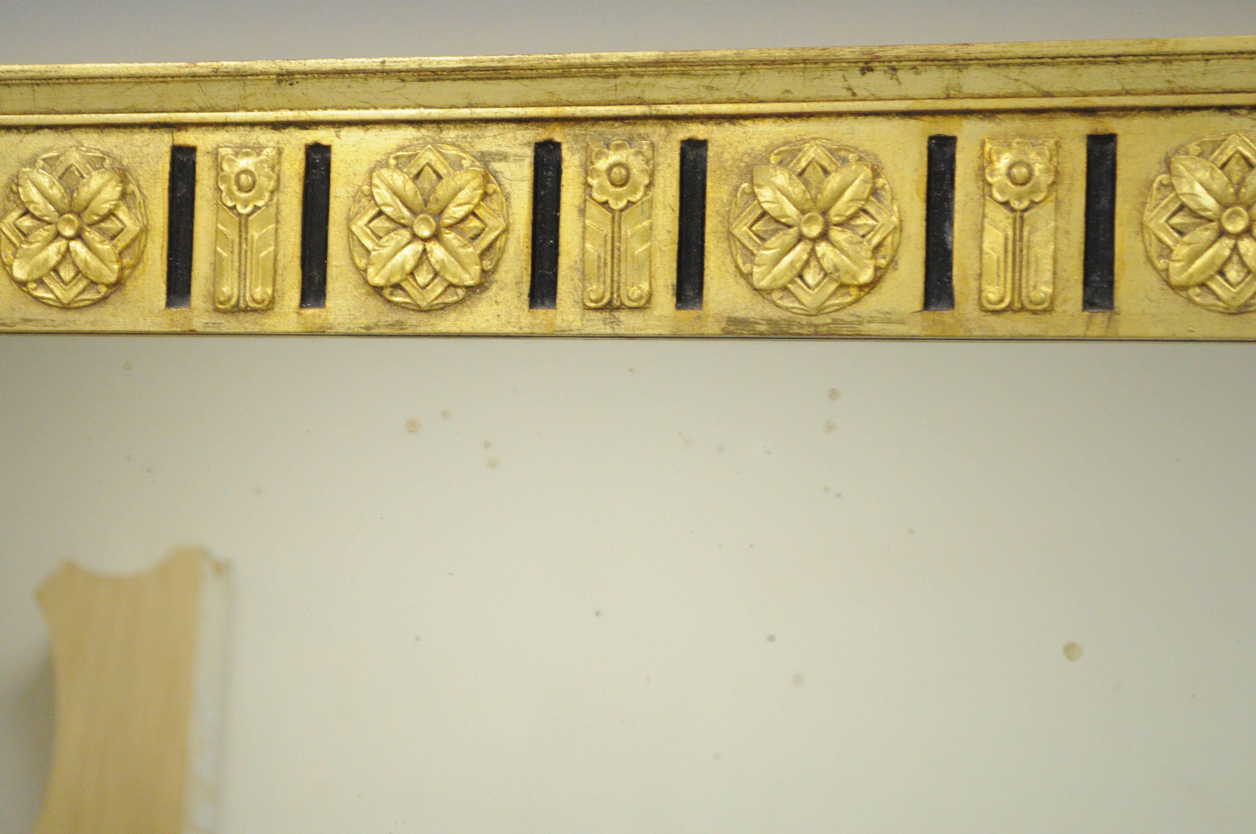 20th Century Italian Neoclassical Gold Giltwood Rectangular Gilt Wood Wall Console Mirror