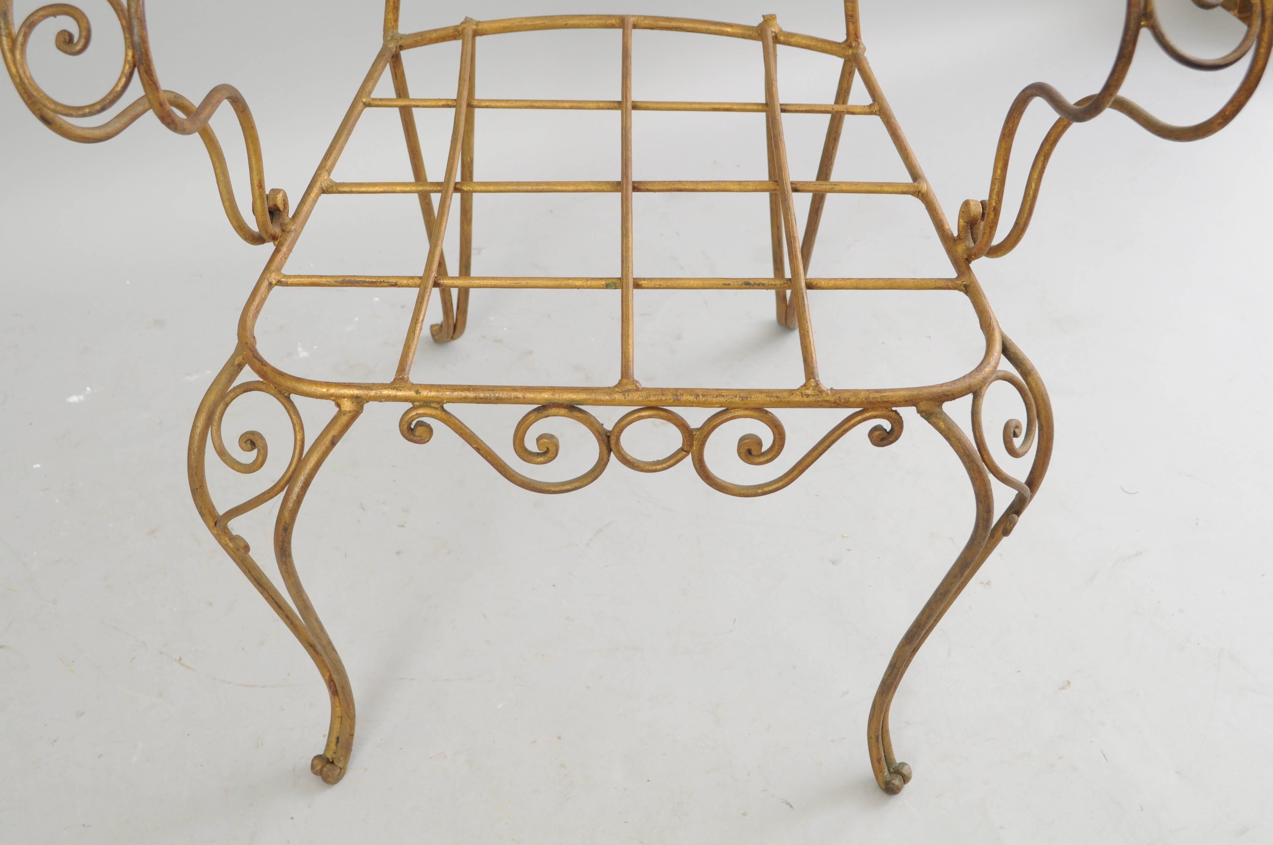 Set of Four Italian Hollywood Regency Gold Iron Metal Garden Patio Arm Chairs In Good Condition In Philadelphia, PA