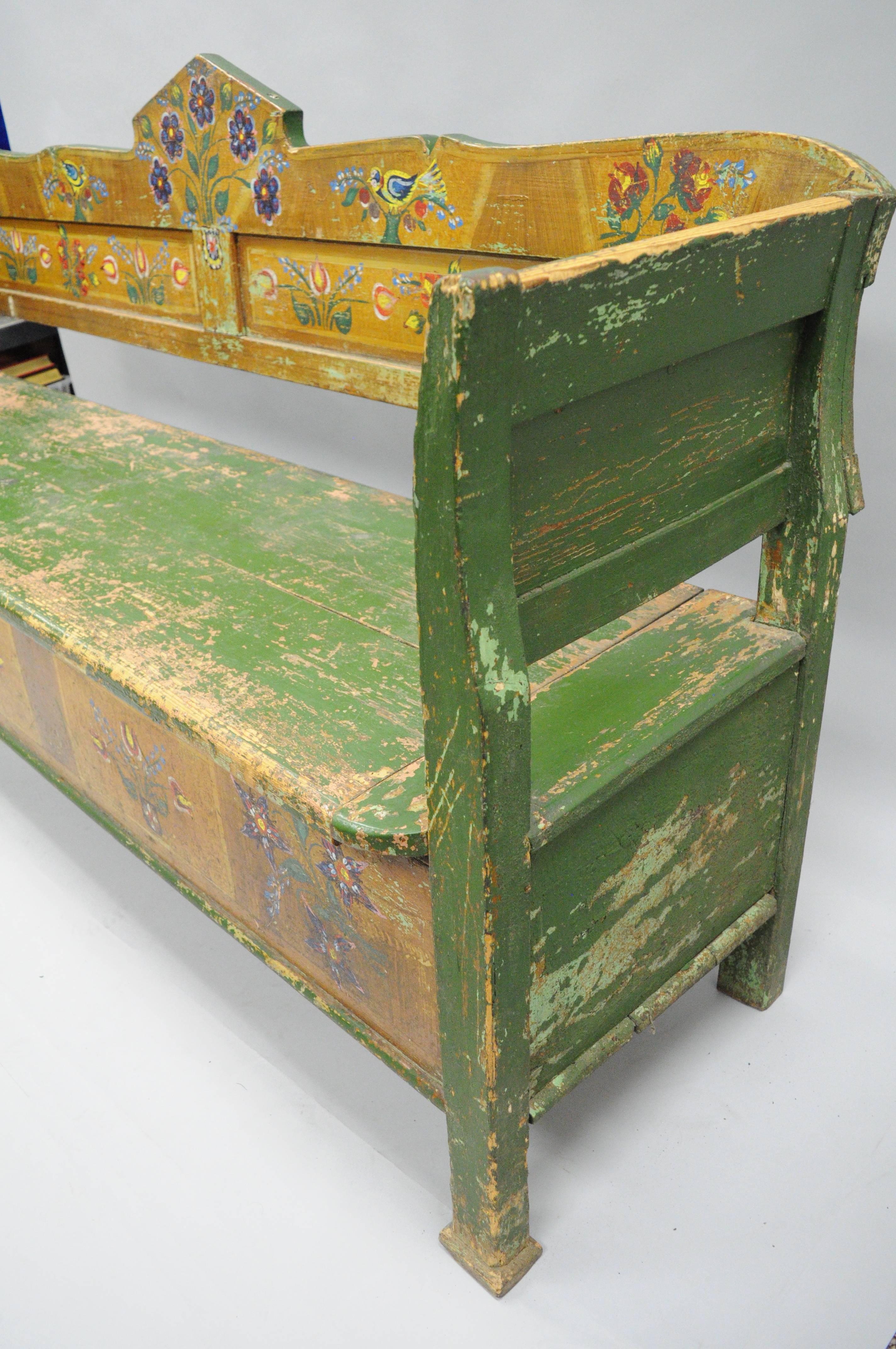 Distressed Painted Green Yellow Bird & Flower Primitive Long Bench Flip Seat In Distressed Condition In Philadelphia, PA