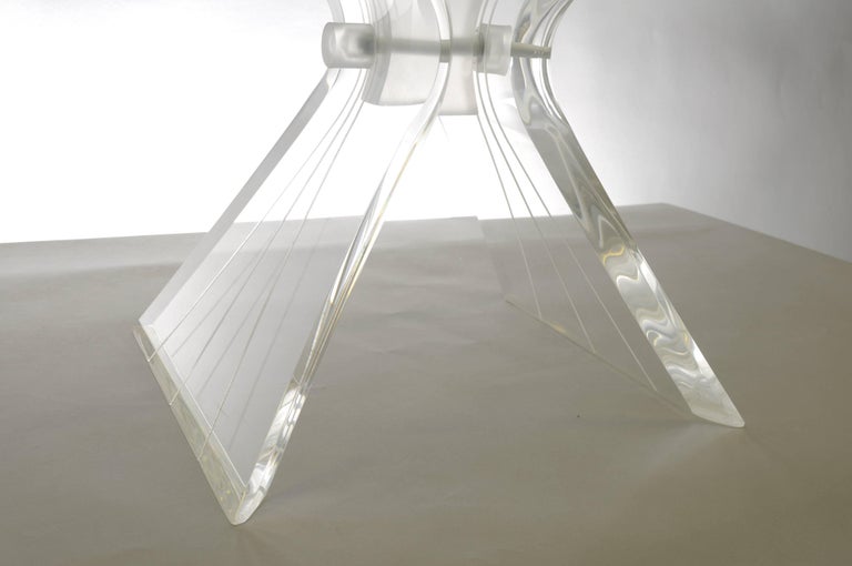 Lucite Butterfly Wing Glass Side End Table Hollywood Regency after Lion in Frost For Sale 2