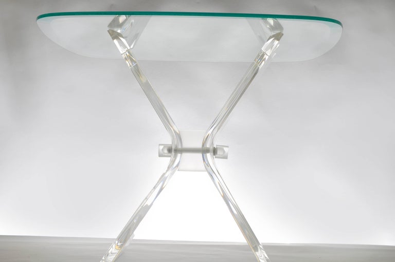 Lucite Butterfly Wing Glass Side End Table Hollywood Regency after Lion in Frost For Sale 3