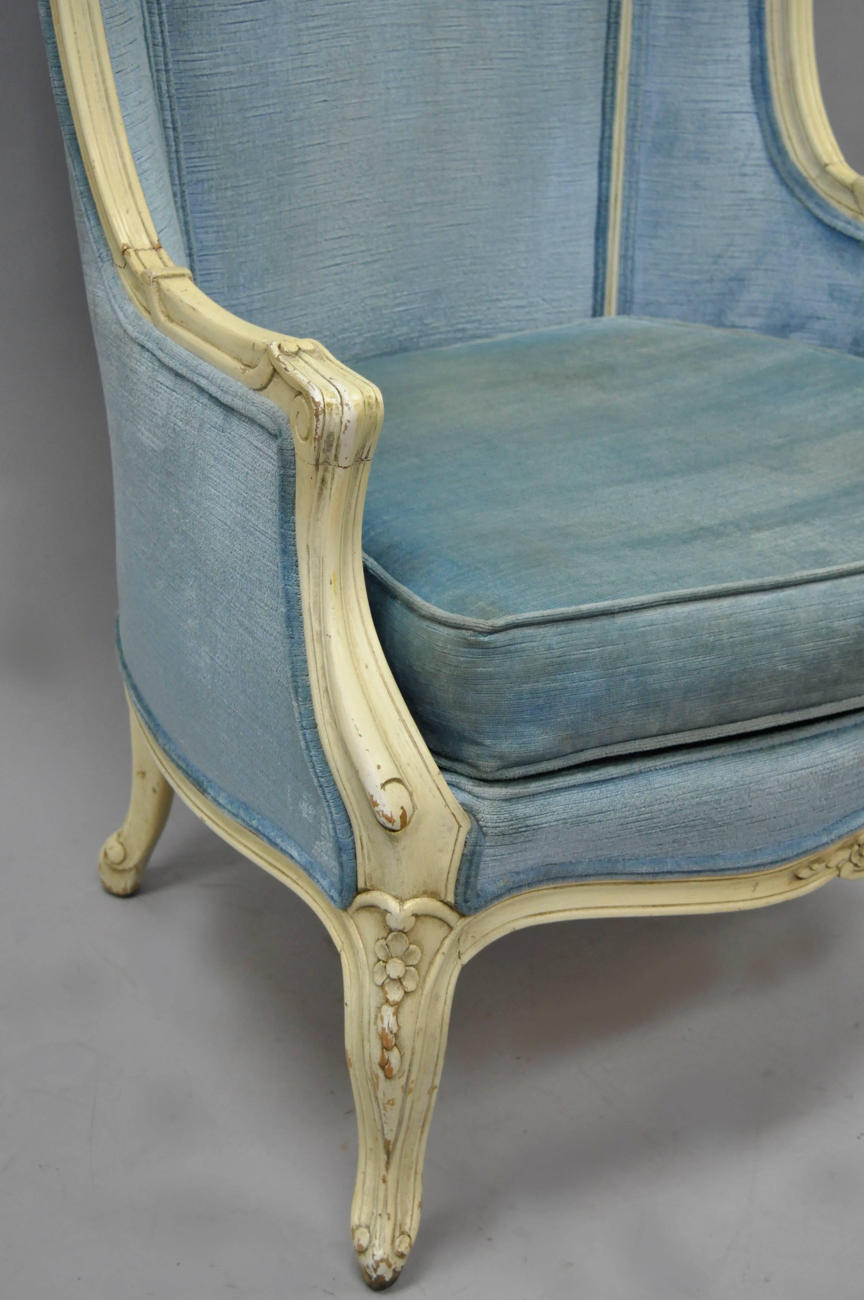 Mid-20th Century Vintage French Provincial Louis XV Style Upholstered Canopy Porter Hood Chair