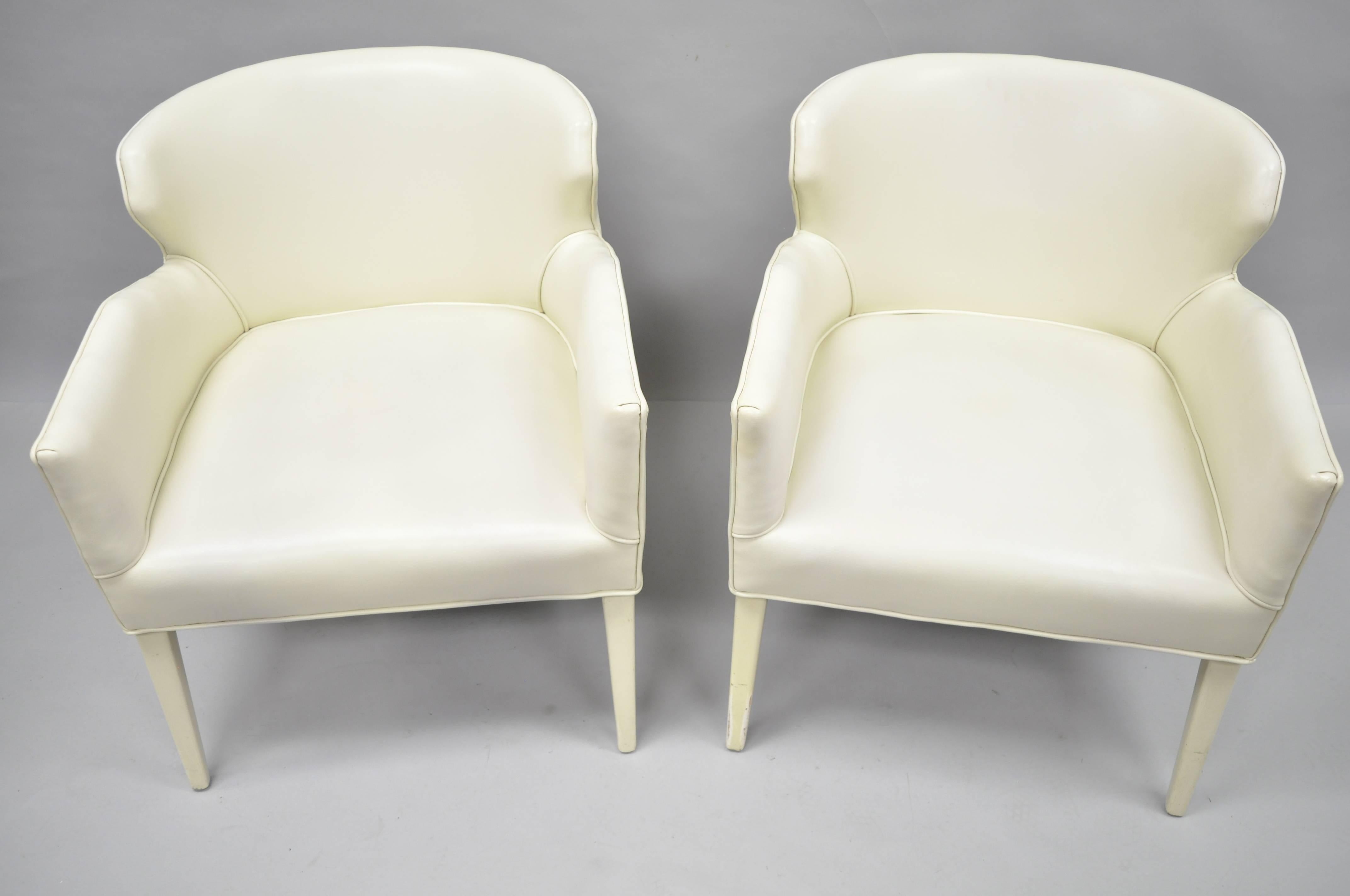 Pair of Barrel Back Sculptural Off-White Vinyl Lounge Chairs After Paul McCobb In Good Condition In Philadelphia, PA