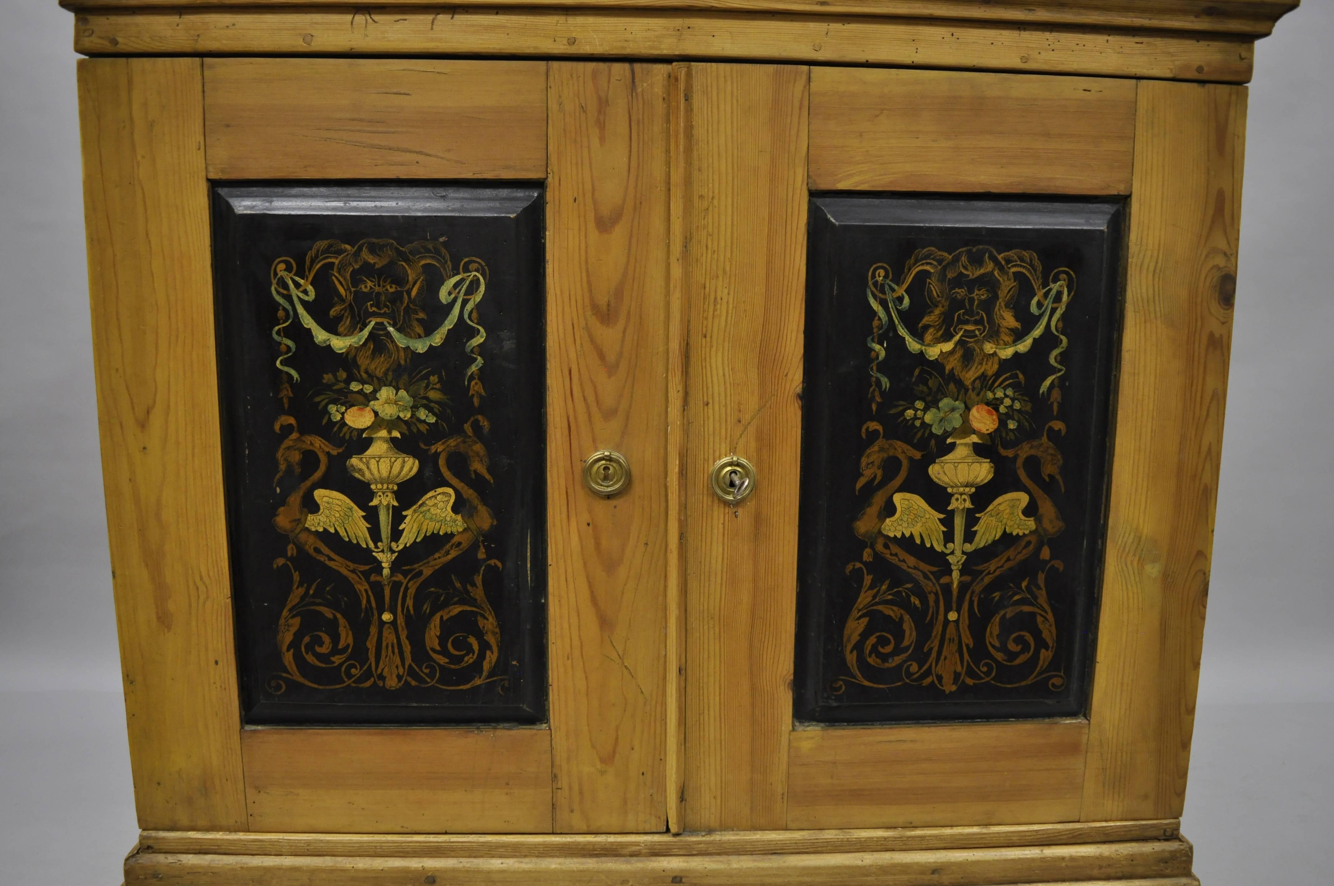 XIXe siècle Armoire d'armoire néoclassique française d'antiquités en pin peint par Putti en vente