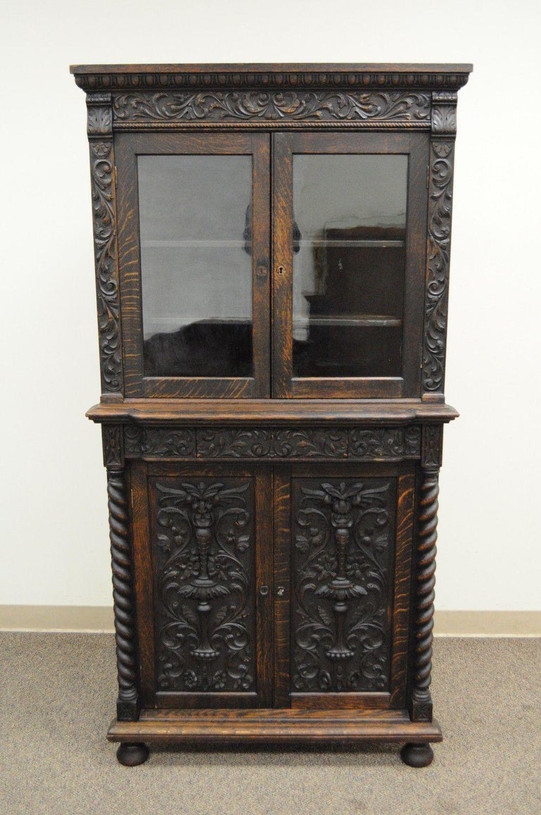 Antique Corner China Cabinet Cupboard Renaissance Revival Belgian Carved Oak Antique Corner China Cabinet Cupboard Renaissance Revival Belgian Carved Oak For Sale 7 - Antique Corner China Cabinet Cupboard Renaissance Revival Belgian Carved Oak