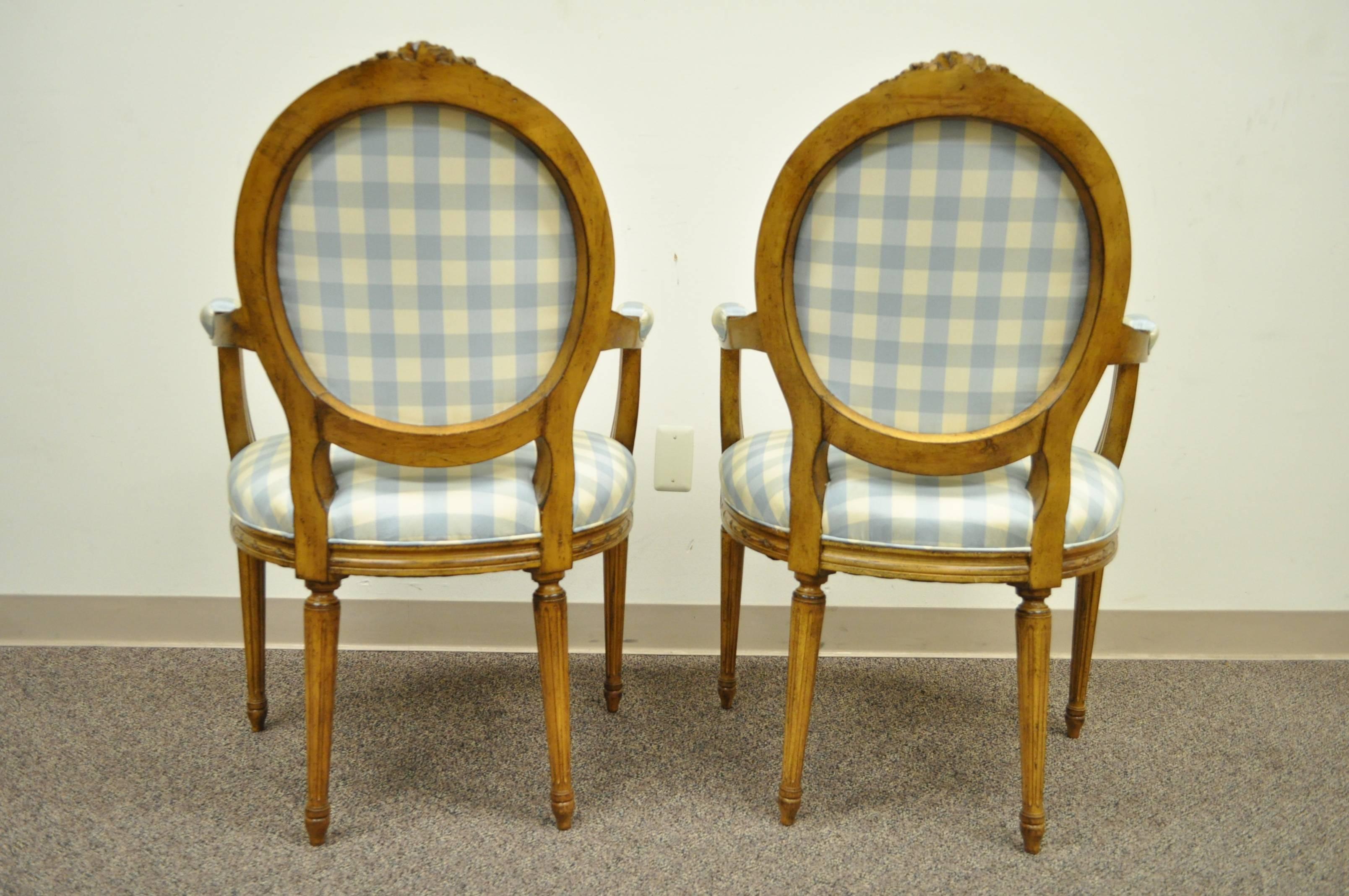 Elegant Pair of French Louis XVI Style Finely Carved Armchairs or Fauteuils 2