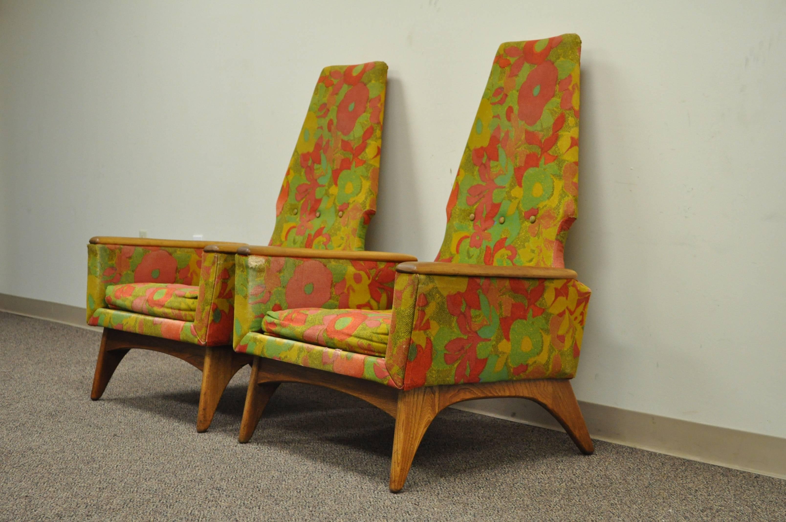 Mid-20th Century Pair Kroehler High Back Adrian Pearsall Style Walnut Lounge Chairs and Ottoman