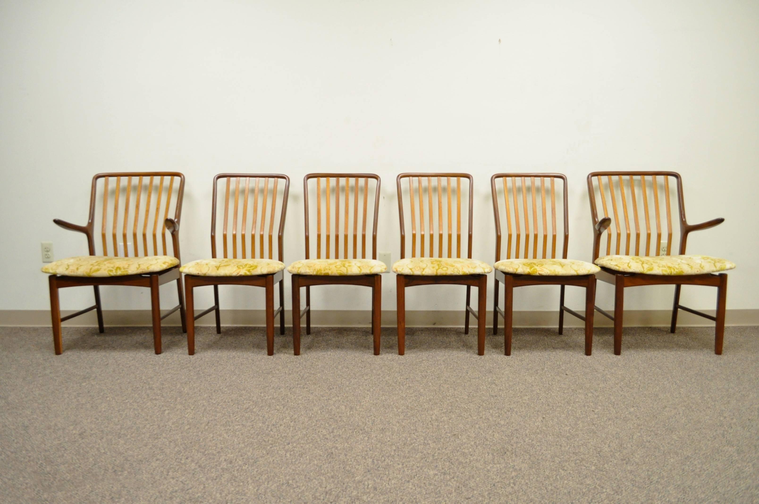 Ensemble de six chaises de salle à manger modernes danoises en teck de Svend A. Madsen pour Moreddi en vente 3