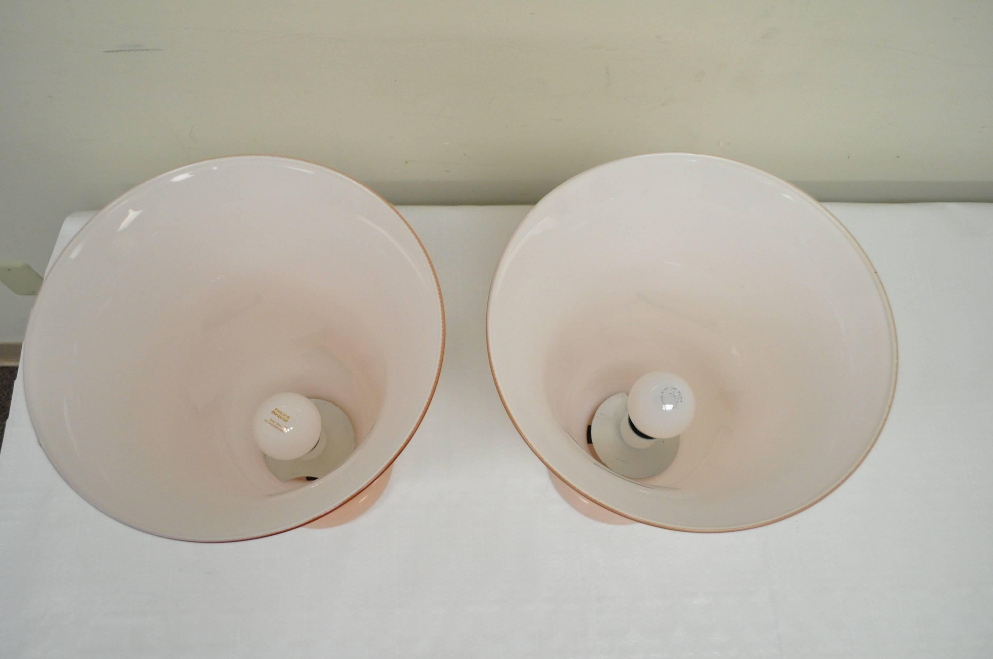 20th Century Pair of Vintage Italian Murano Pink Blown Glass Urn Form Table Lamps