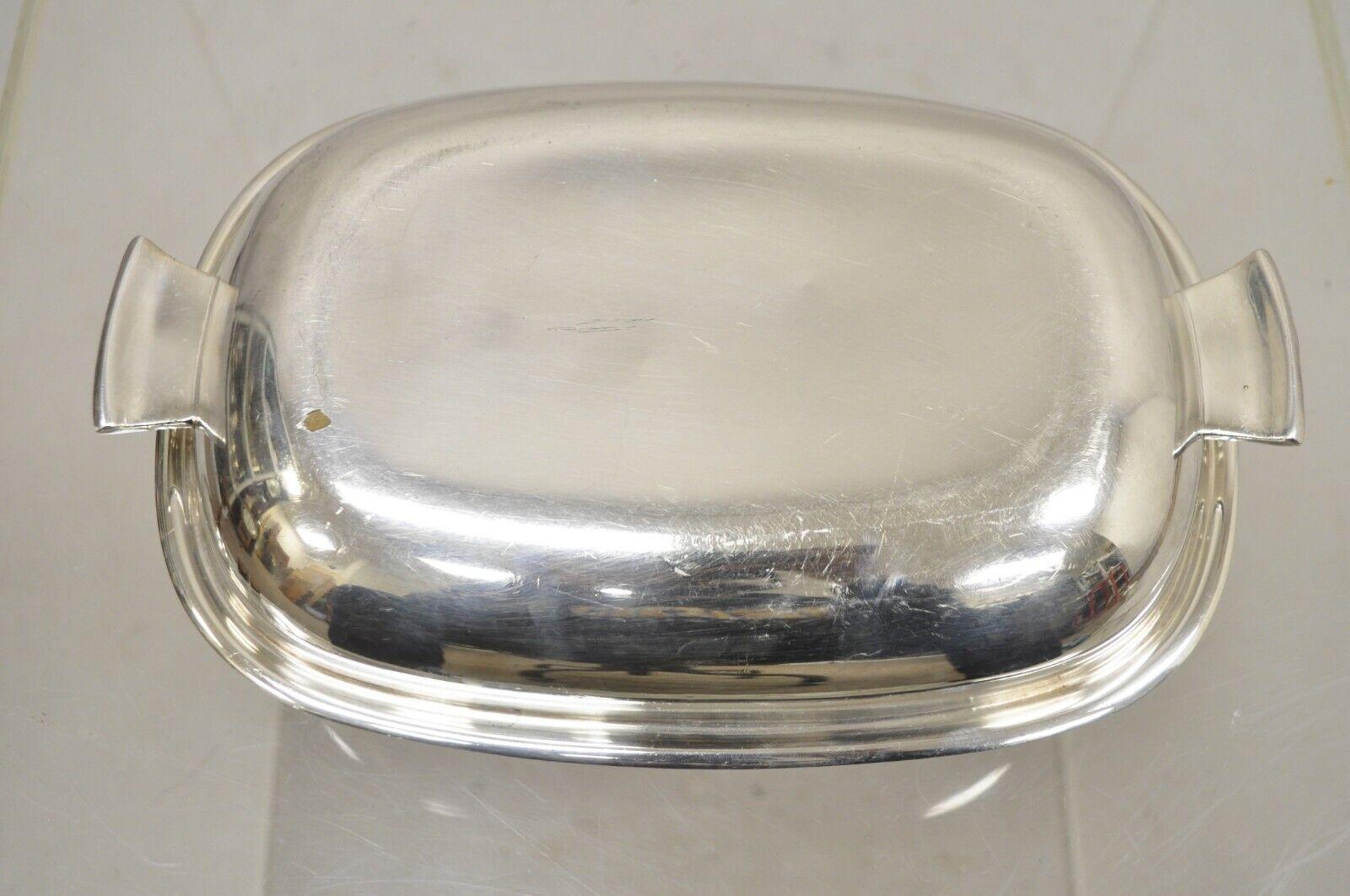 Mid-Century Modern Vintage Reed & Barton 1149 Embassy Silver Plated Covered Vegetable Serving Dish For Sale