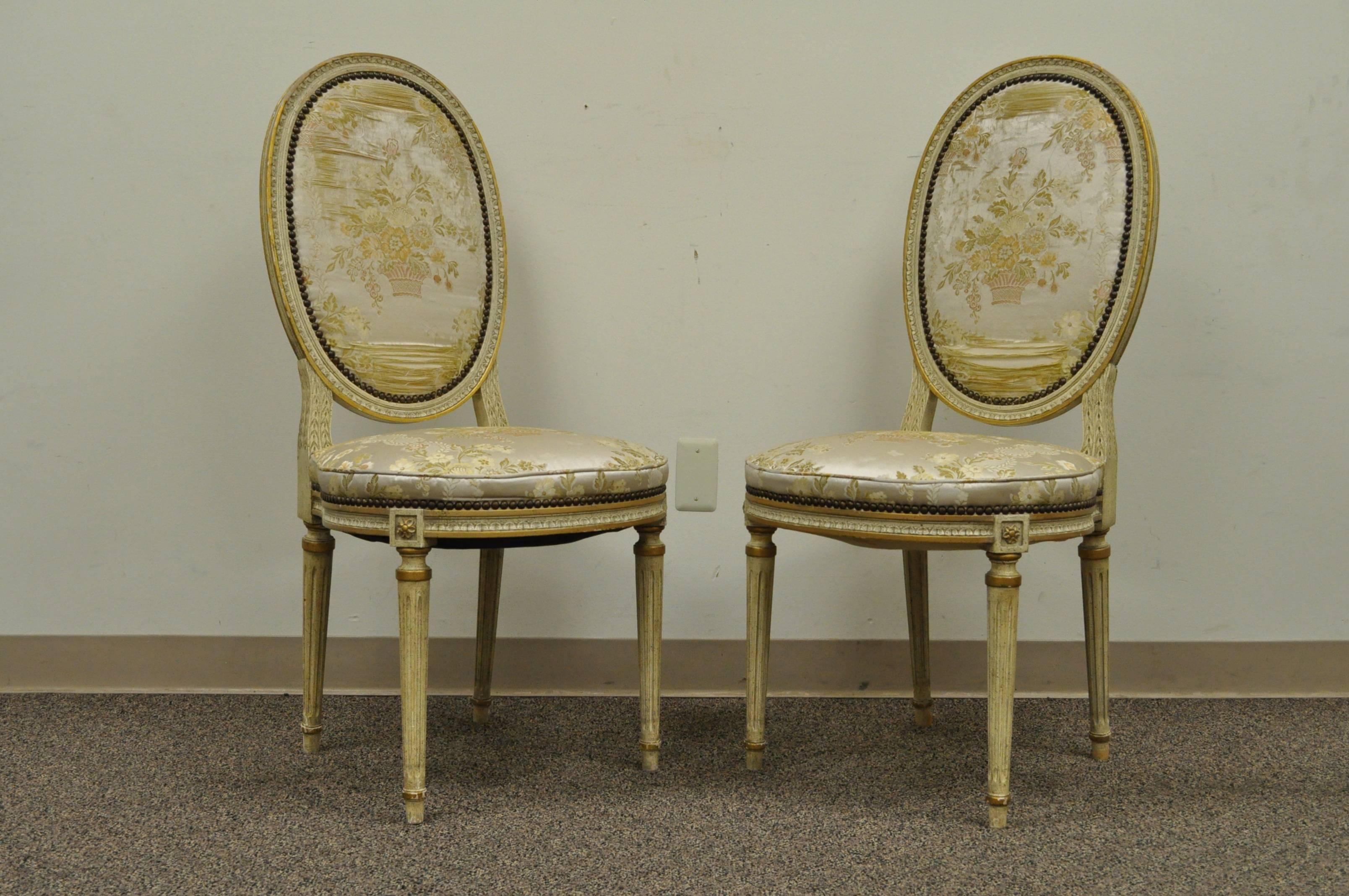 European Set of 6 French Louis XVI Style Medallion Back Dining Room Side Chairs