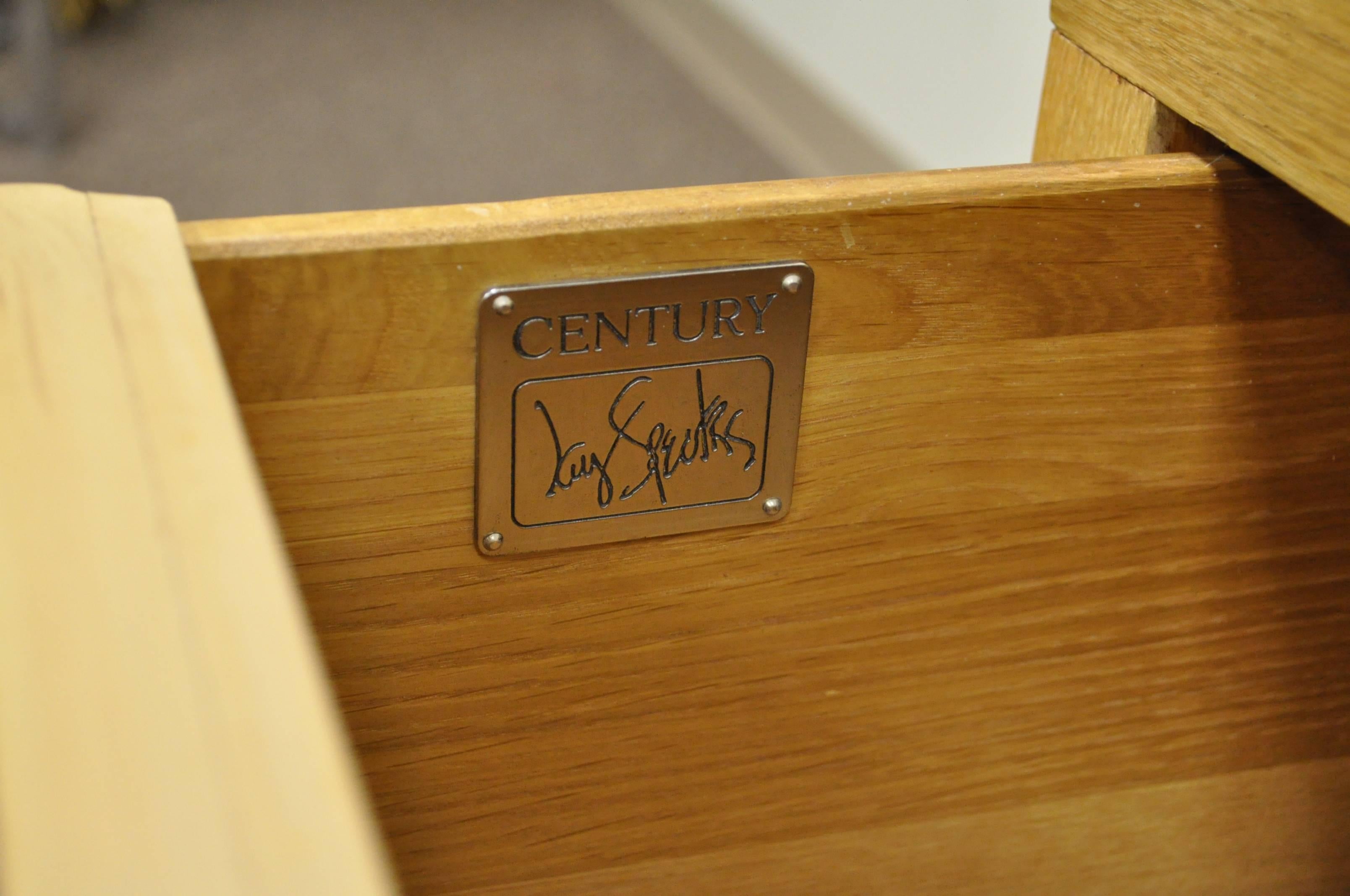 Chaise de bureau et fauteuil d'appoint en chêne cérusé de style moderne du milieu du siècle dernier, par Jay Spectre pour Century en vente 2