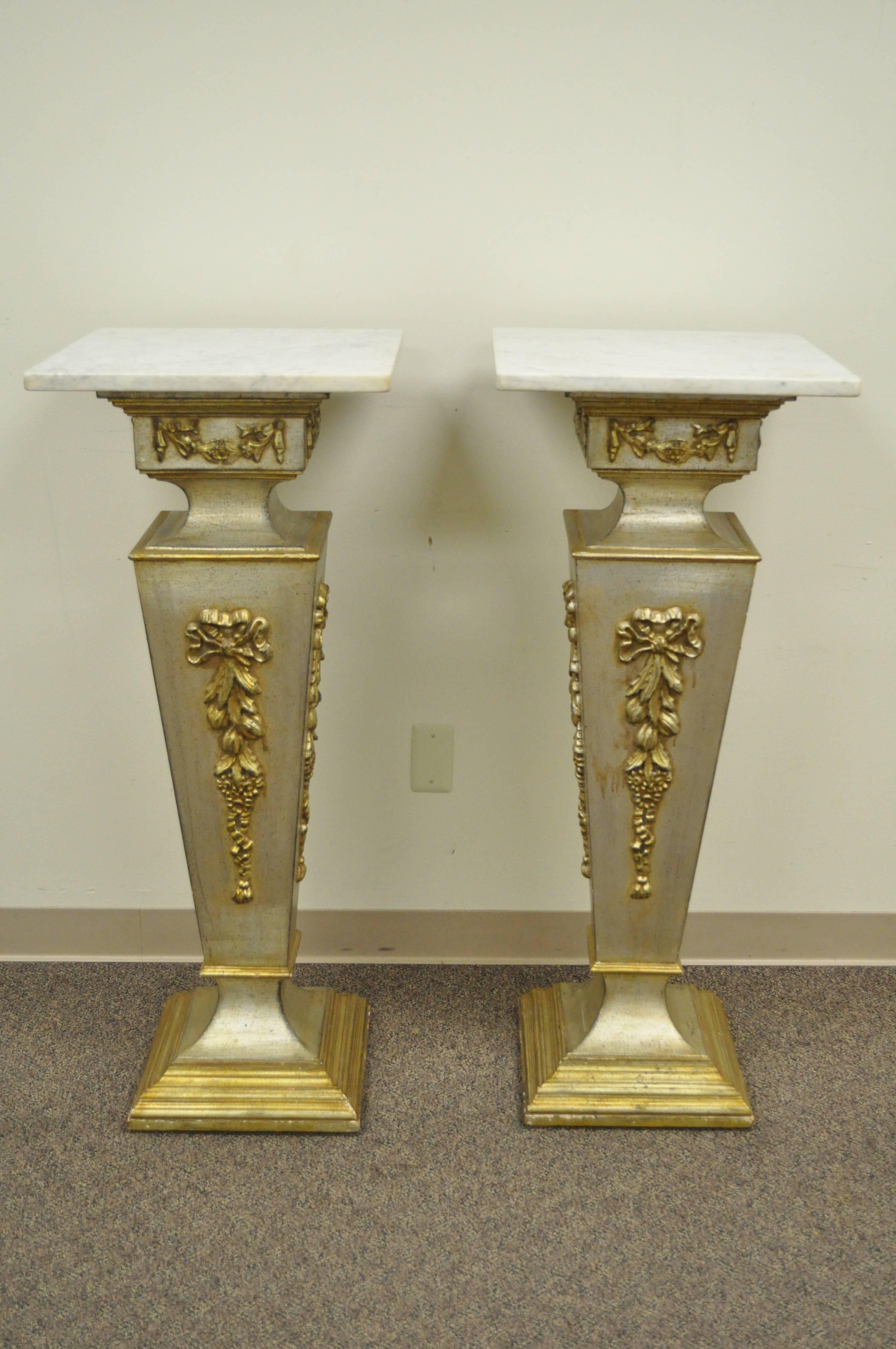 Pair of 20th Century Italian Florentine Marble Top Pedestals or Bust Stands 6