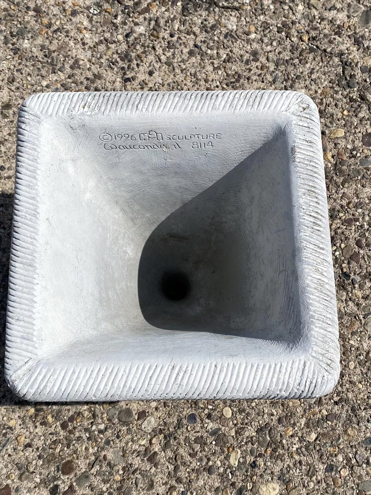 Petit panier tressé vintage de style campagnard anglais, jardinière de jardin d'extérieur Bon état - En vente à Philadelphia, PA