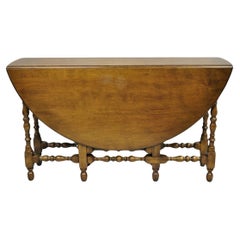 Antique William & Mary Large Round Dropleaf Maple Wood Gate Leg Dining Table