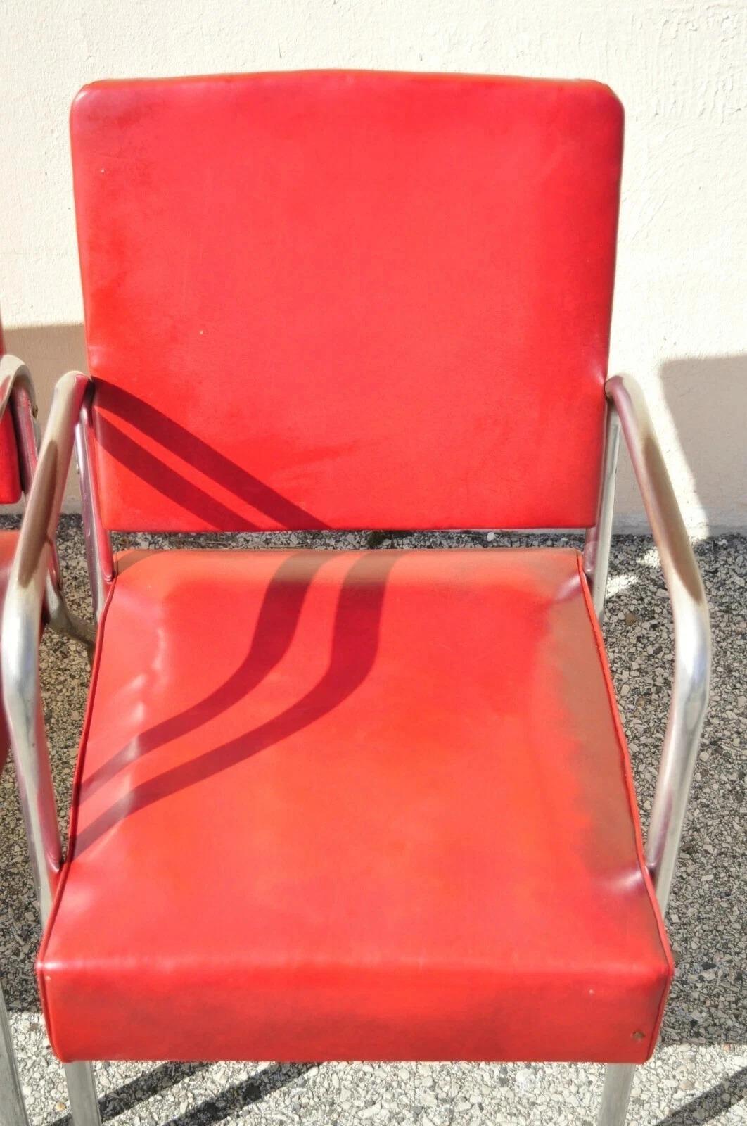 Sconosciuto Lovanat d'epoca Art Deco in acciaio e metallo rosso e coppia di sedie da salotto - Set da 3 pezzi di Yale in vendita