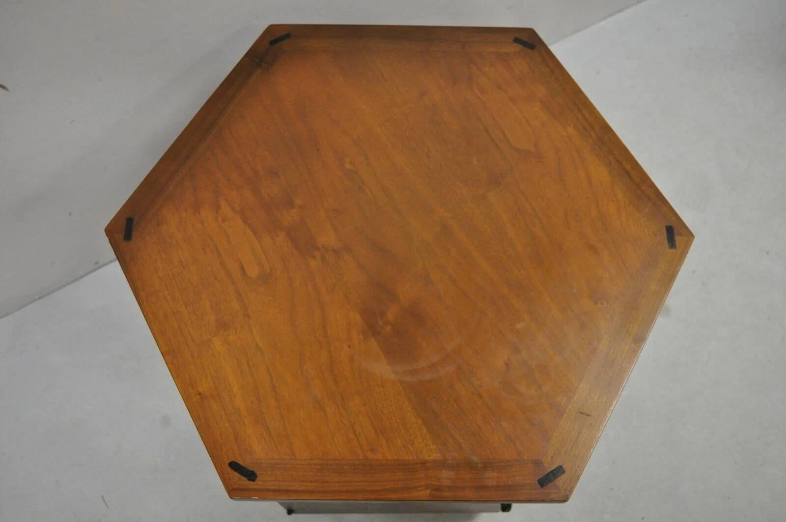 Mid-Century Modern Lane Altavista Mid Century Modern Walnut 2 Door Side Drum Cabinet End Table For Sale