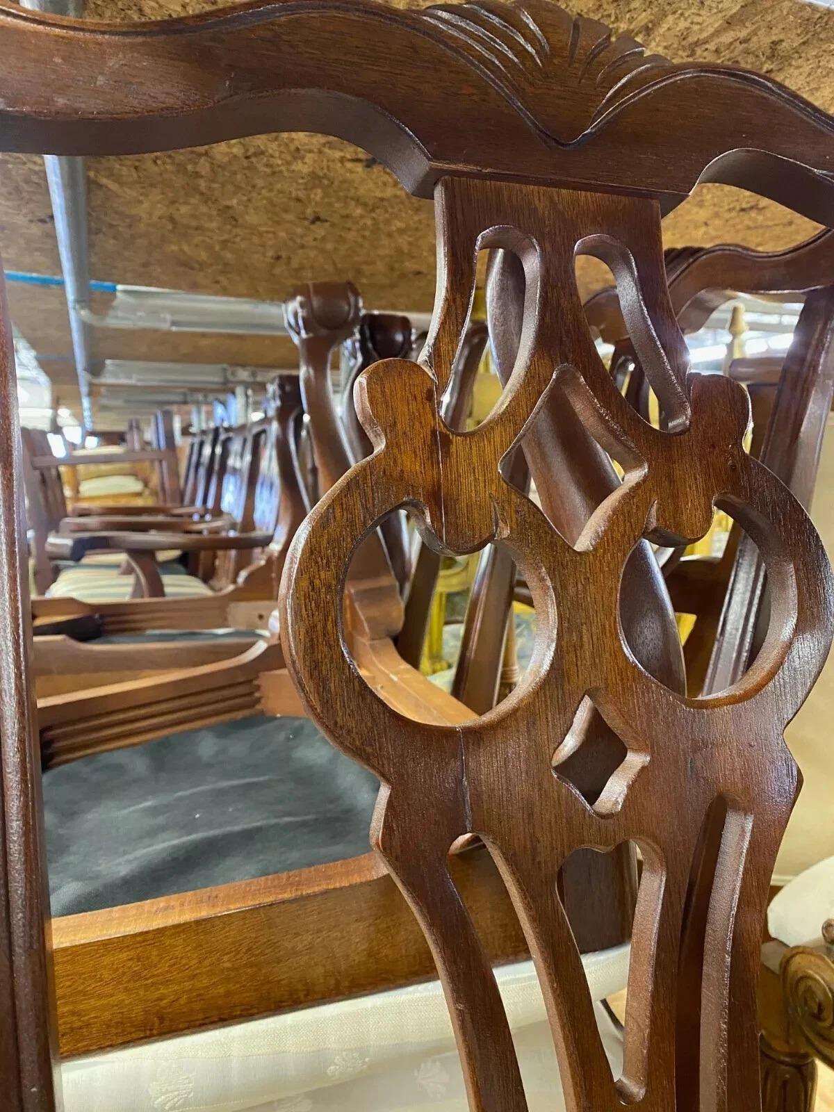 Ciliegio Sedie da pranzo vintage American Drew in legno di ciliegio in stile Chippendale - Set di 6 in vendita