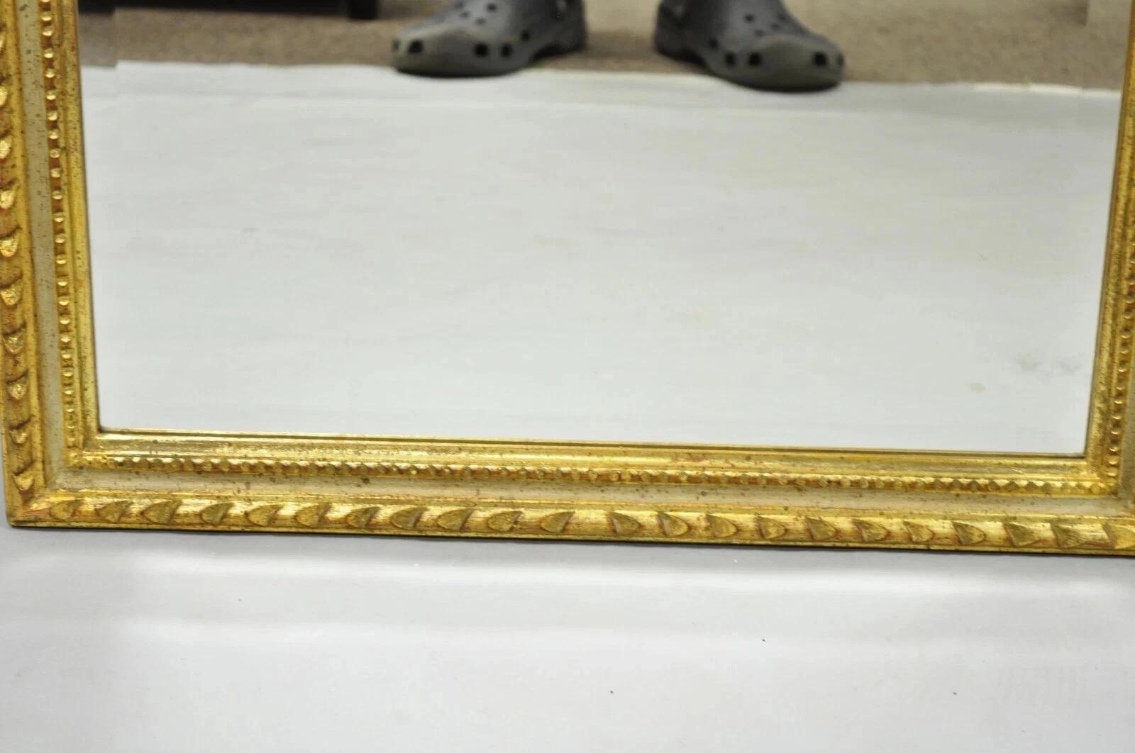 Vintage Adams Style Italian Carved Gold Giltwood Leafy Scroll Console Wall Mirror Bon état - En vente à Philadelphia, PA