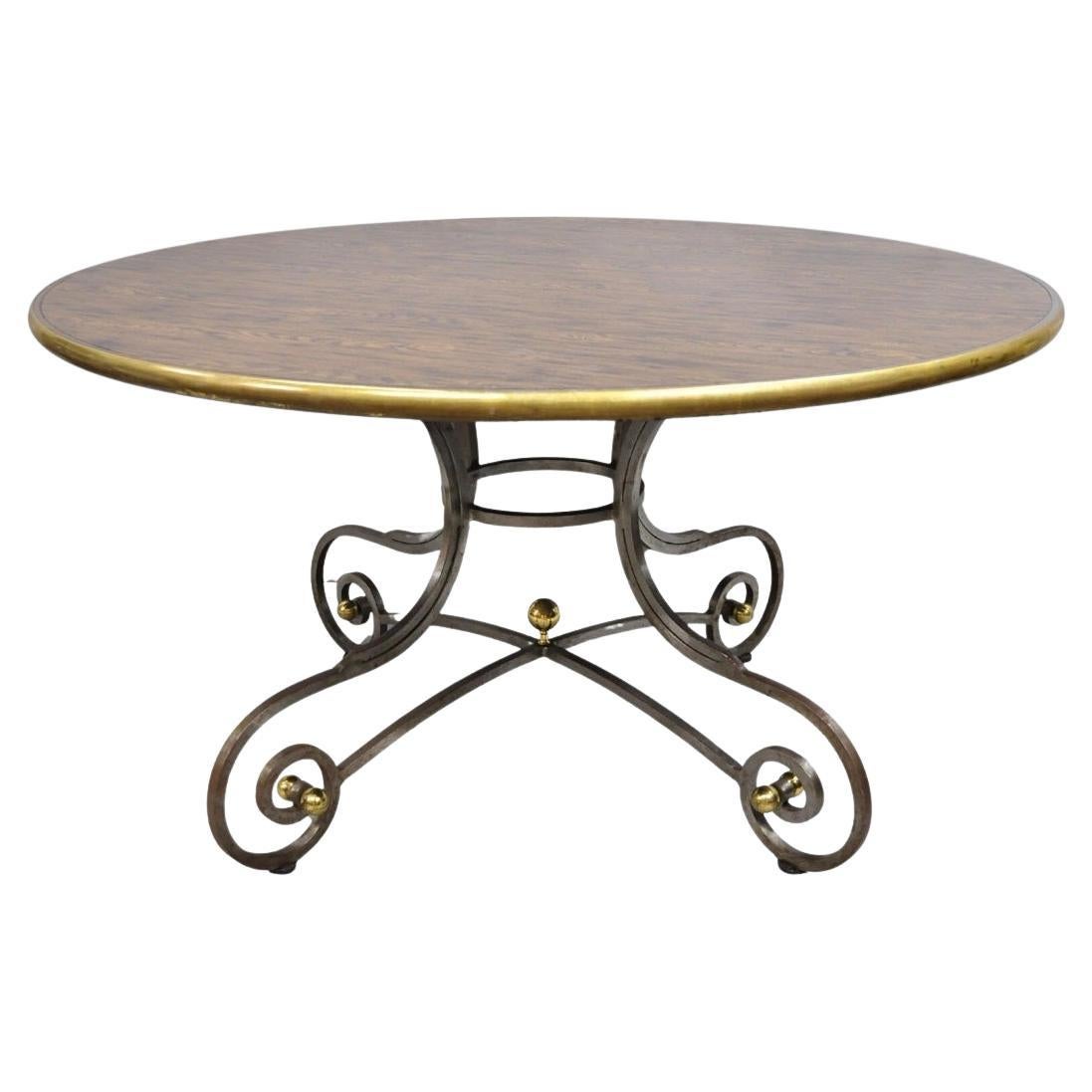 Table de salle à manger ronde néoclassique Vintage By Steele et Bronze