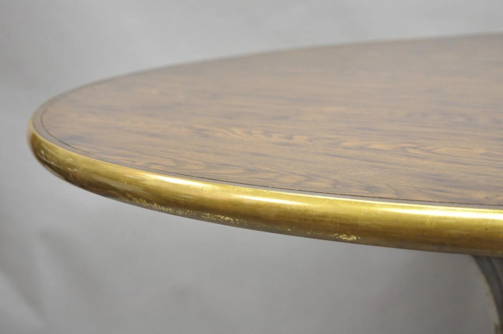 Table de salle à manger ronde néoclassique Vintage By Steele et Bronze en vente 4