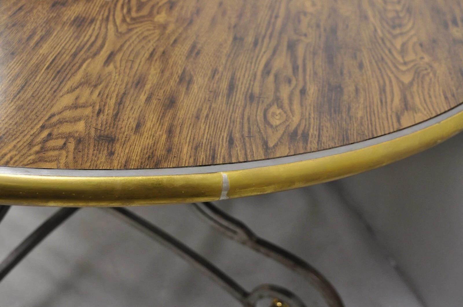 Table de salle à manger ronde néoclassique Vintage By Steele et Bronze en vente 2
