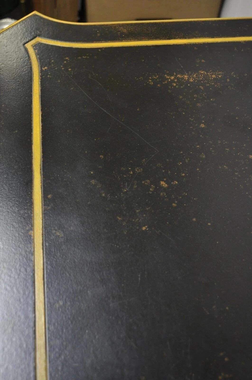 Cassettone a 2 cassetti in stile Regency nero ebanizzato di Decorative Crafts in vendita 2