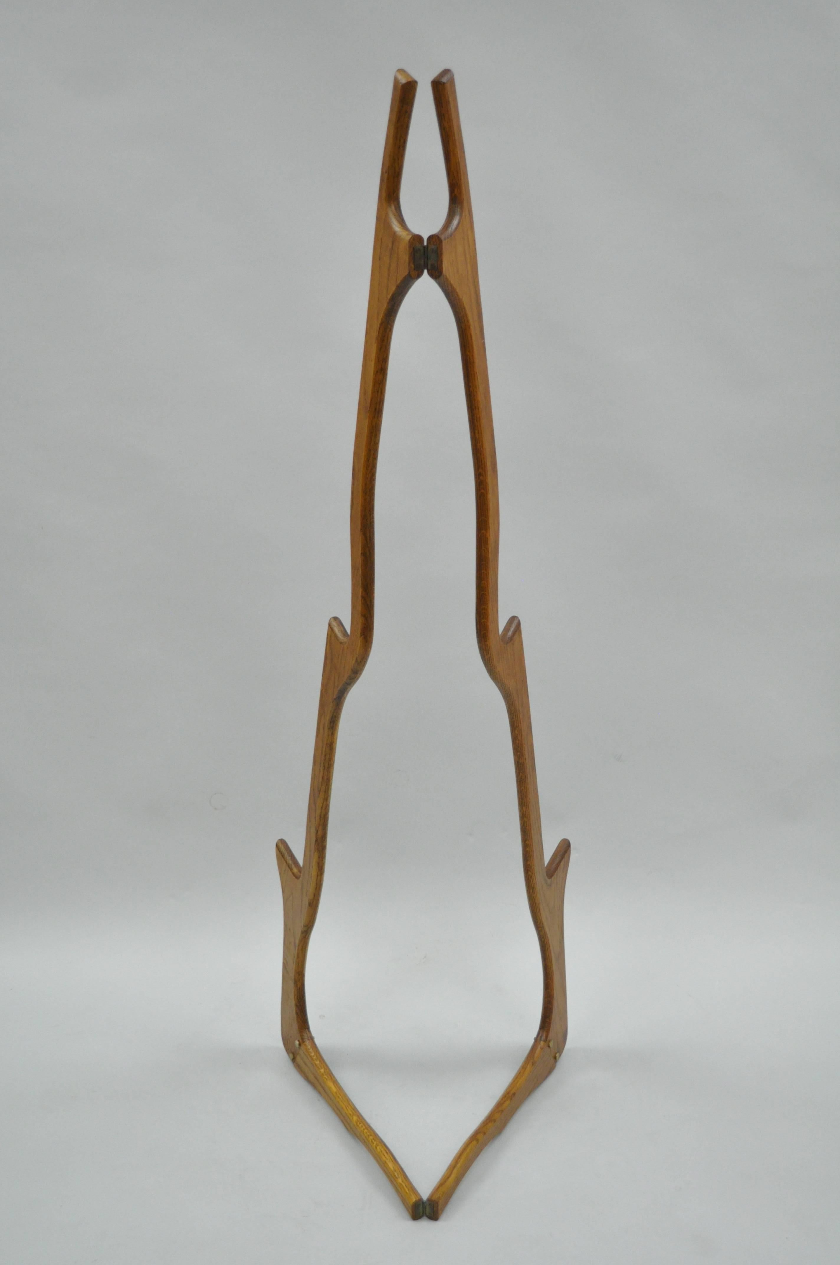 Mid-20th Century Sculptural Wishbone Mid-Century Danish Modern Oak Folding Art Display Easel