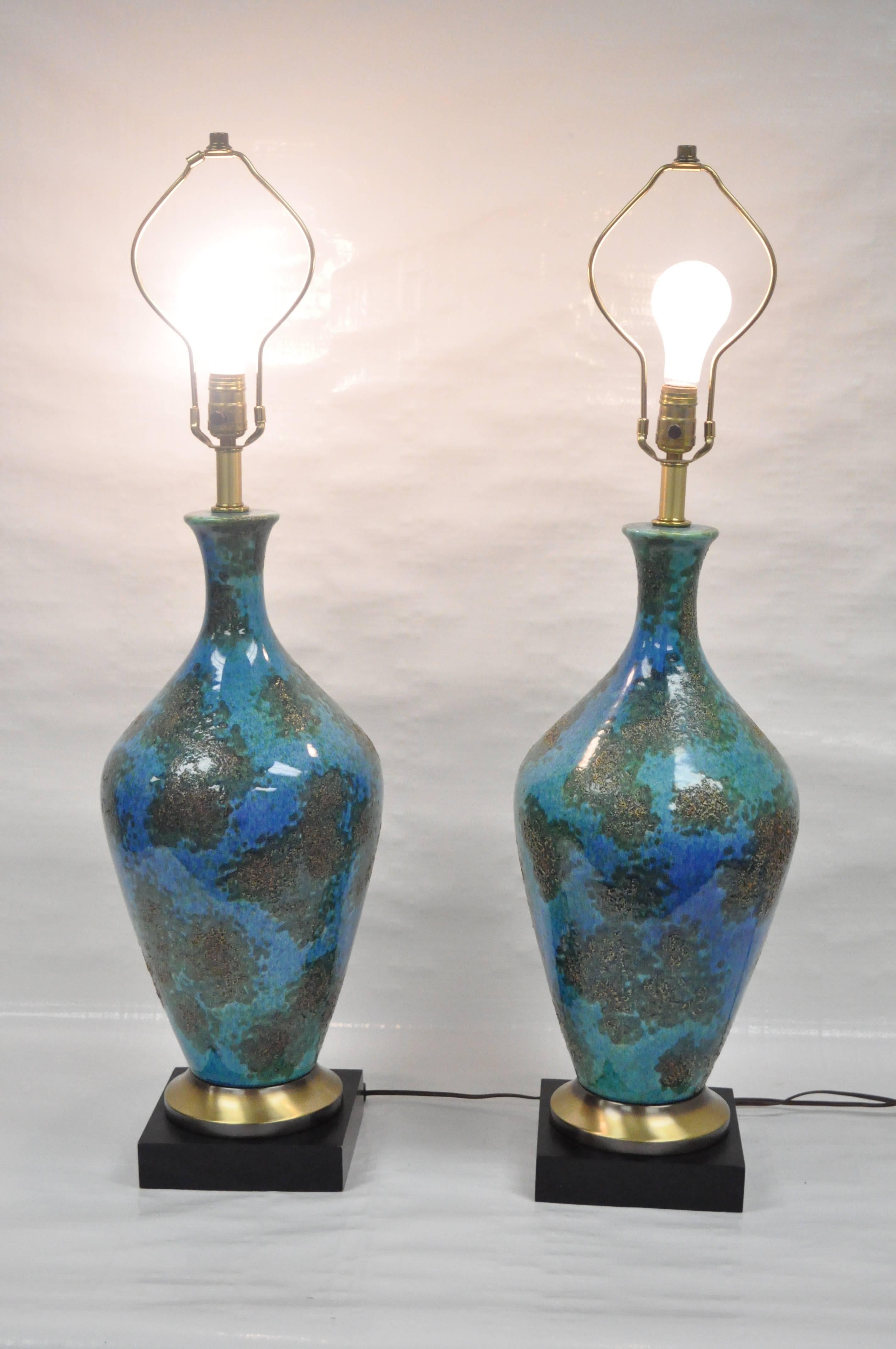 Mid-20th Century Pair of Mid Century Italian Modern Blue Glazed Ceramic Pottery Table Lamps For Sale