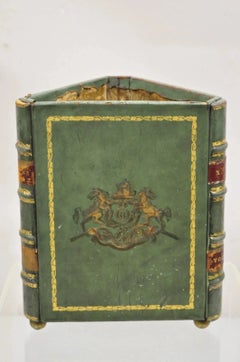 Cestino per la spazzatura vintage in pelle verde stile Regency italiano, a forma di libro triangolare
