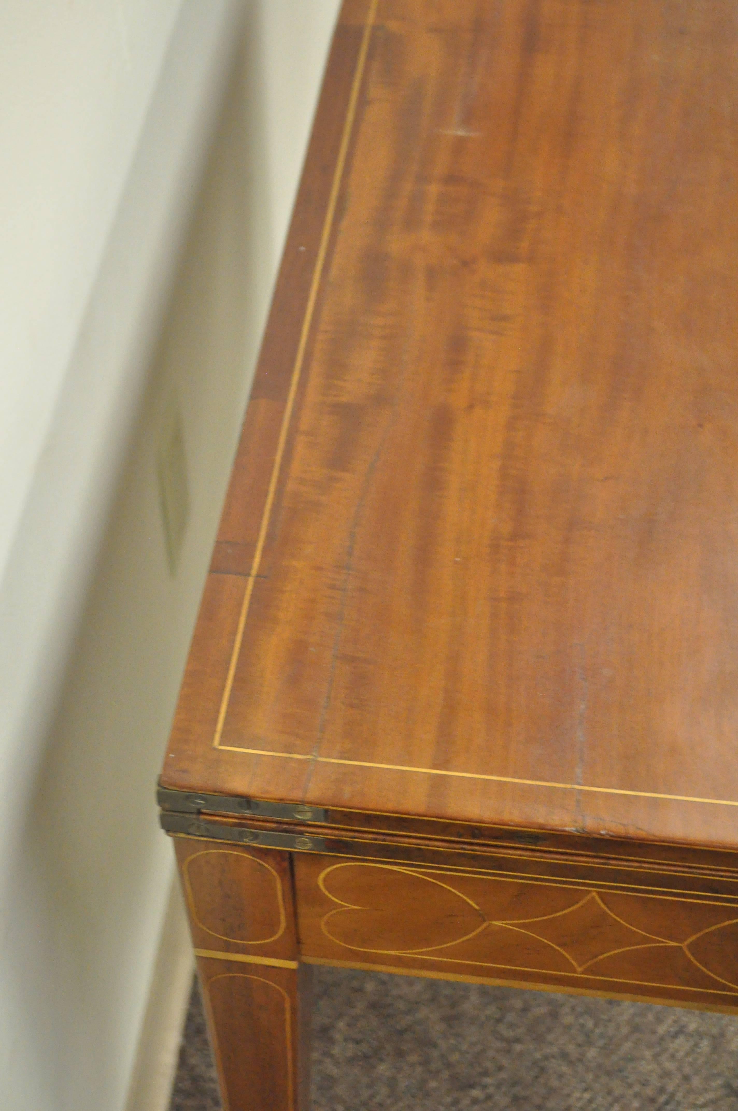 19th C. Heart Inlay Flame Mahogany Federal Style Flip Top Console Game Table In Good Condition In Philadelphia, PA