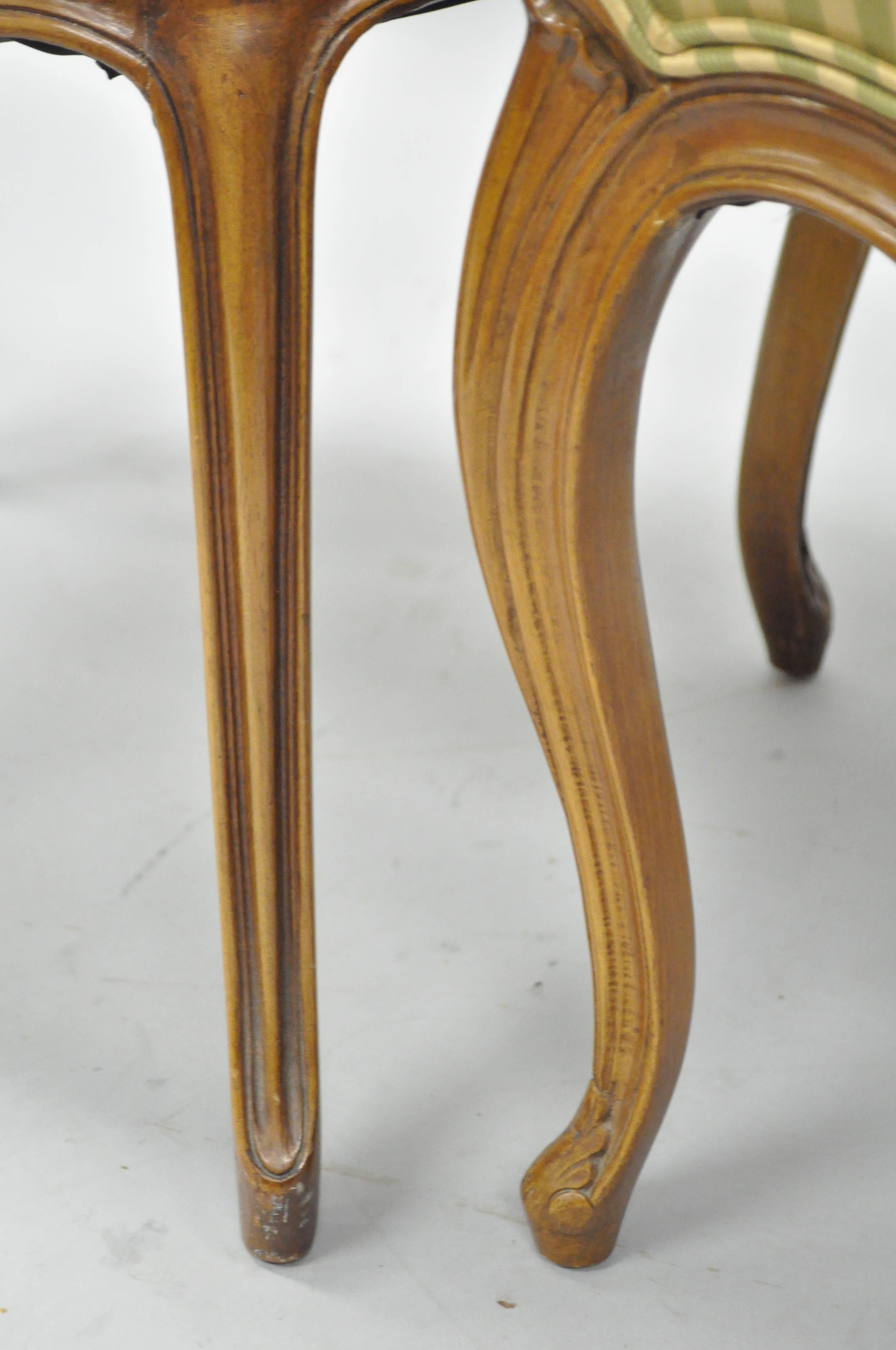 Set of 6 Vintage French Provincial Triple Oval Pretzel Back Walnut Dining Chairs 1