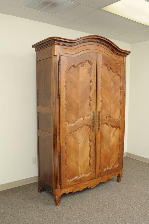 Large Country French Louis XV Style Wardrobe Walnut Top