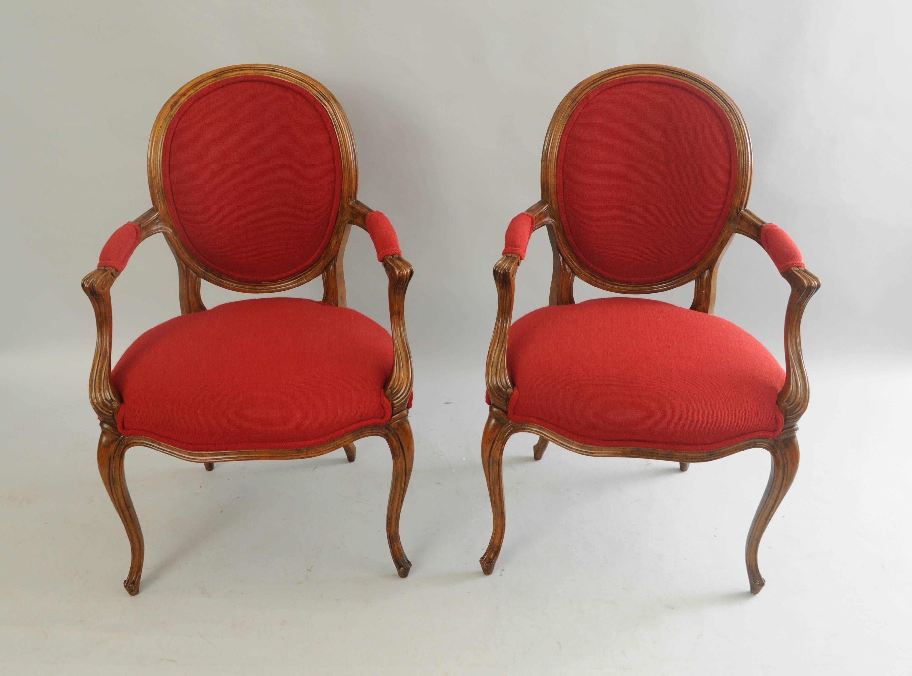 Pair of Baker French Country Louis XV Style Armchairs Oval Upholstered Back 4