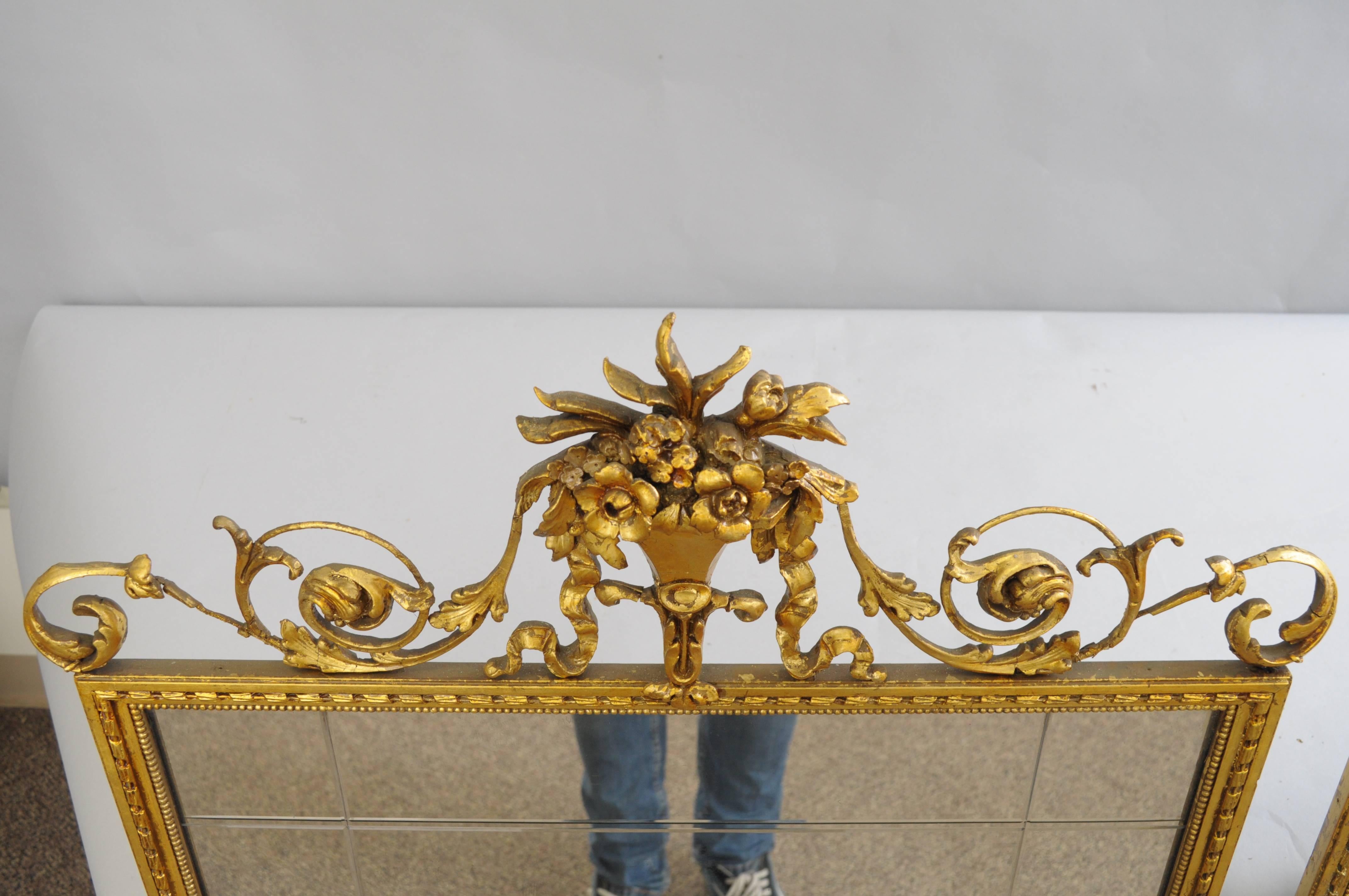 Early 20th Century Antique Gold Giltwood & Gesso English Robert Adam Style Rectangular Wall Mirror