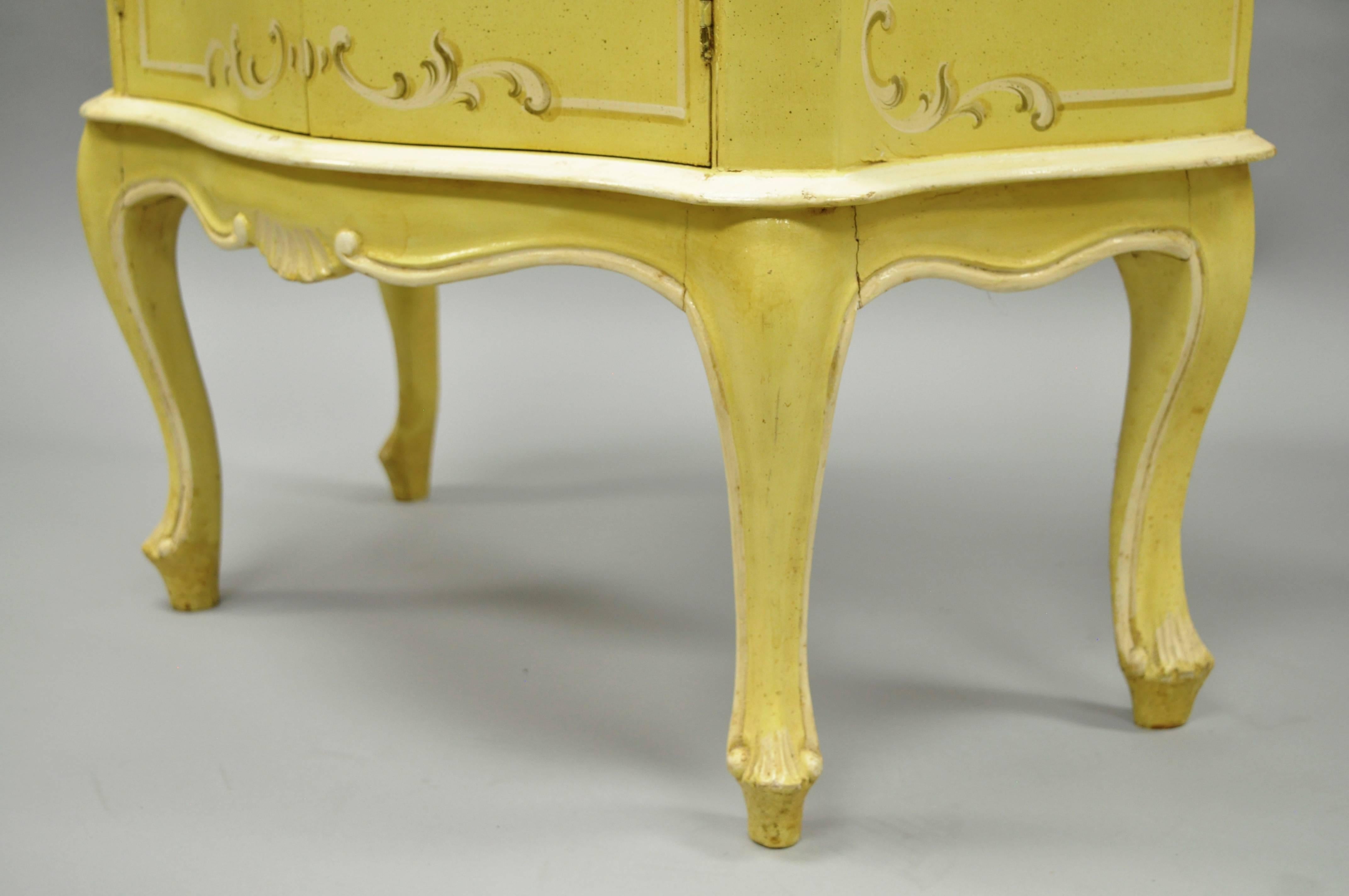 Hollywood Regency Pair of Small Italian Florentine Yellow Floral Painted Bombe Commode Side Chest