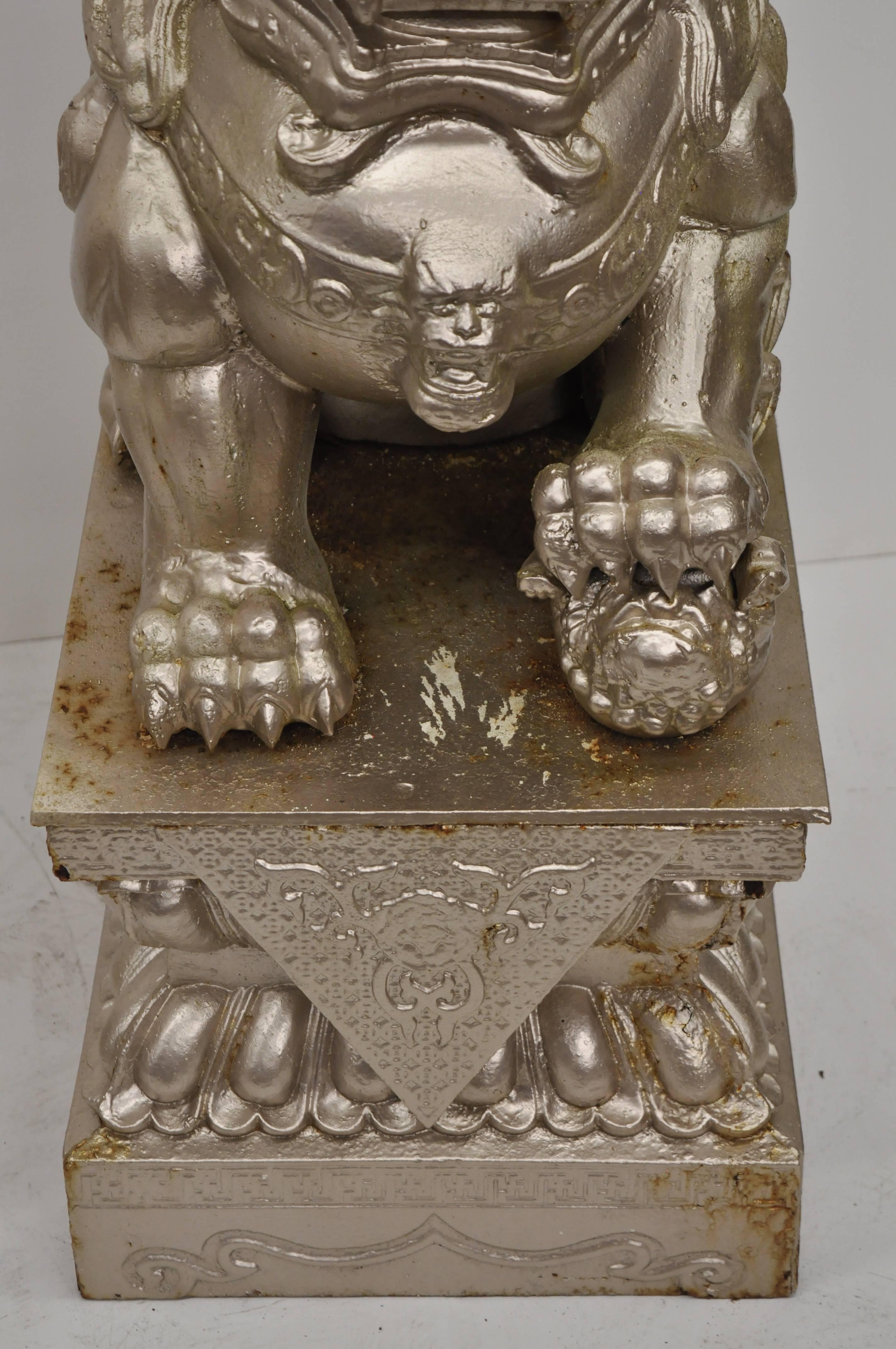 Large Pair of Cast Iron Foo Dog Guardian Lion Statue Entryway Garden Sculpture In Distressed Condition In Philadelphia, PA