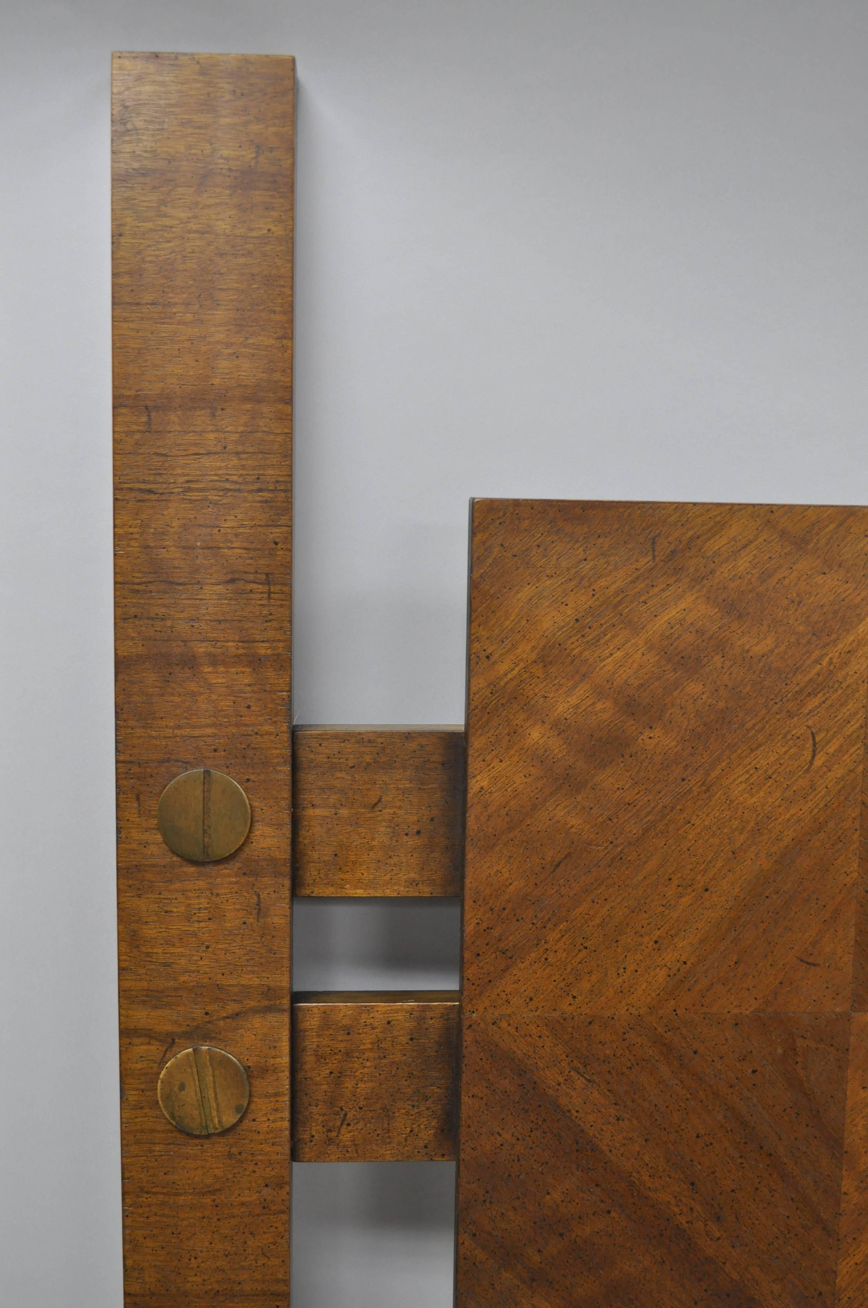 Item: Mid-Century Modern lane Brutalist style queen/full bed headboard

Details: Beautiful wood grain, metal accents, serial number to rear. Two sets of holes for bed frame. One set of holes approx 51