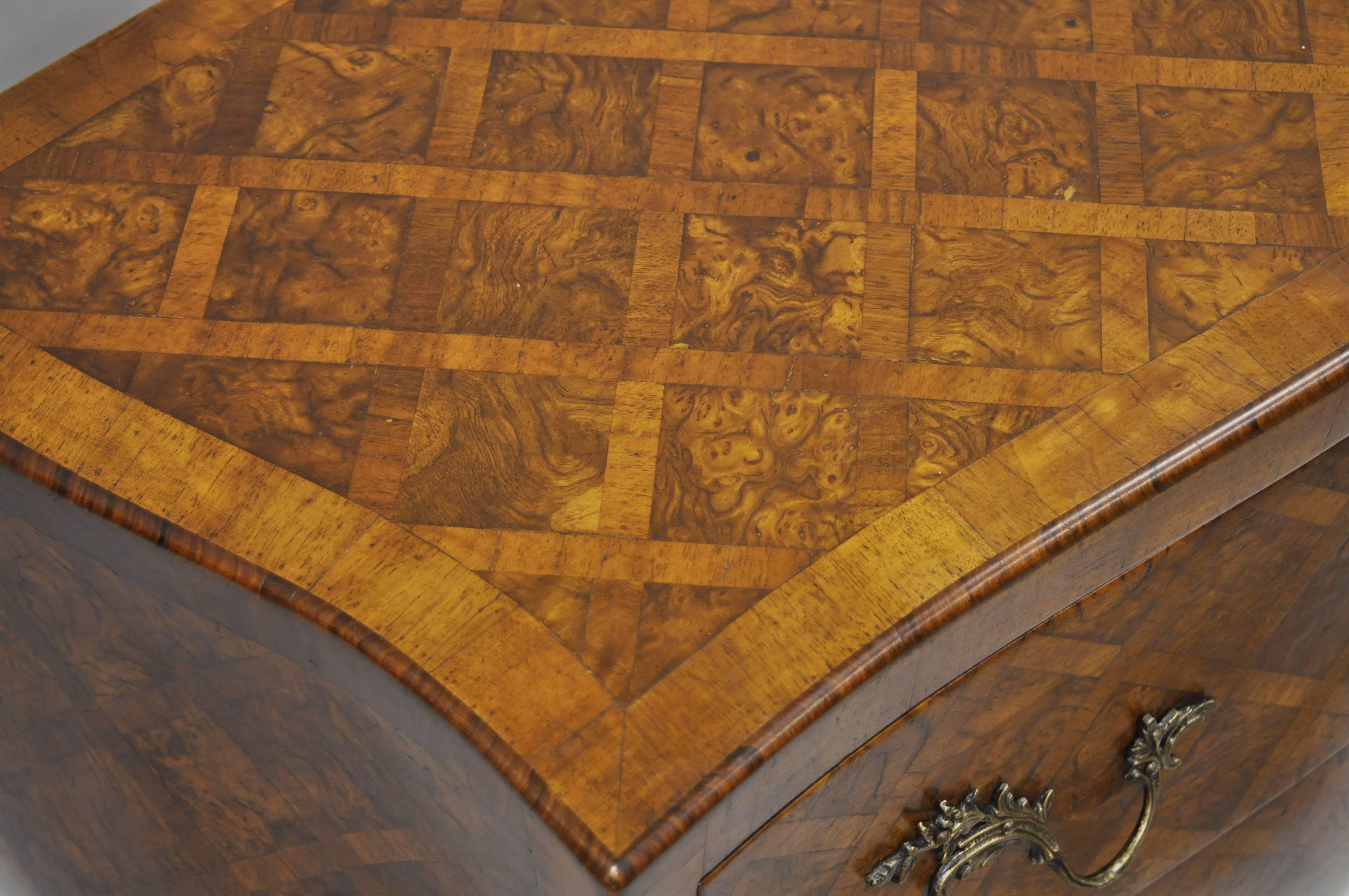 Italian Bombe Commode Chest Parquetry Inlaid French Louis XV Style In Good Condition In Philadelphia, PA