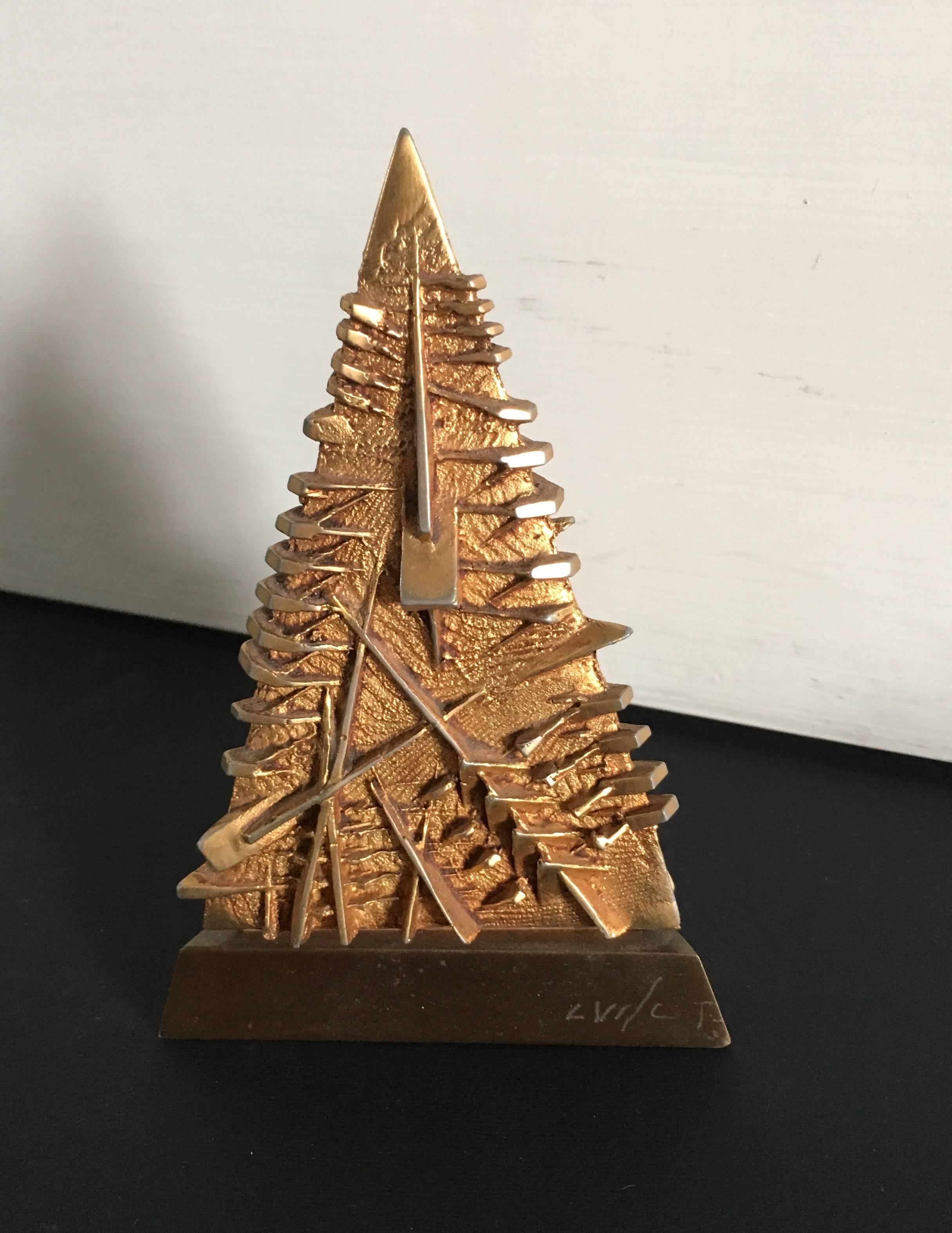 Modern Arnaldo Pomodoro, Sculpture Piramide Bronze with Gold Patina For Sale